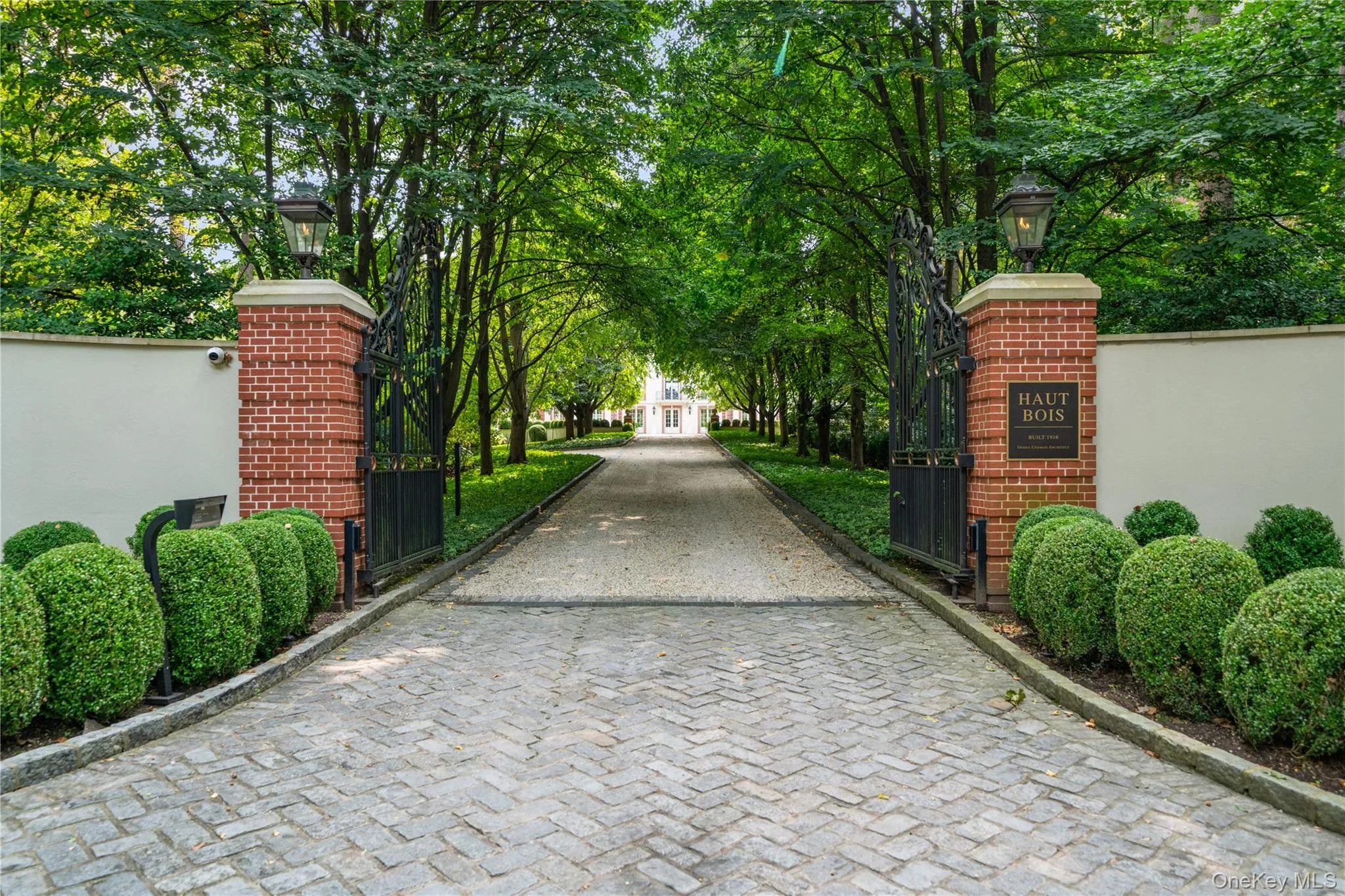 1985-4 Cedar Swamp Road, Oyster Bay, NY, 7 Bedrooms Bedrooms, 18 Rooms Rooms,7 BathroomsBathrooms,Residential,For Rent,Cedar Swamp,0,1004738 1985-4 Cedar Swamp Road, Oyster Bay, NY, 7 Bedrooms Bedrooms, 18 Rooms Rooms,7 BathroomsBathrooms,Residential,For Rent,Cedar Swamp,0,1004738