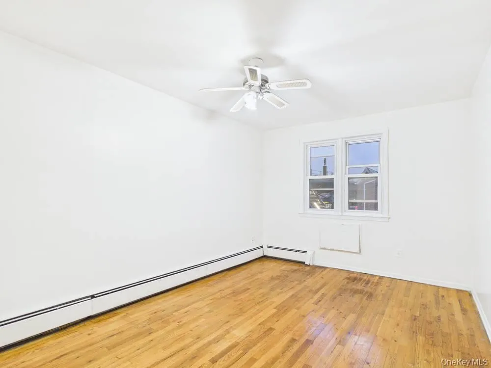 10124 78th Street, New York, NY, 3 Bedrooms Bedrooms, 6 Rooms Rooms,1 BathroomBathrooms,Residential Lease,For Rent,78th,0,1004739 10124 78th Street, New York, NY, 3 Bedrooms Bedrooms, 6 Rooms Rooms,1 BathroomBathrooms,Residential Lease,For Rent,78th,0,1004739