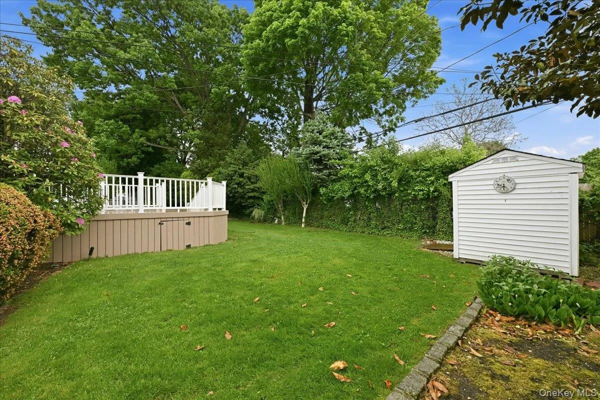17 Avon Road, Oyster Bay, NY, 3 Bedrooms Bedrooms, 8 Rooms Rooms,3 BathroomsBathrooms,Residential,For Rent,Avon,0,1004743 17 Avon Road, Oyster Bay, NY, 3 Bedrooms Bedrooms, 8 Rooms Rooms,3 BathroomsBathrooms,Residential,For Rent,Avon,0,1004743