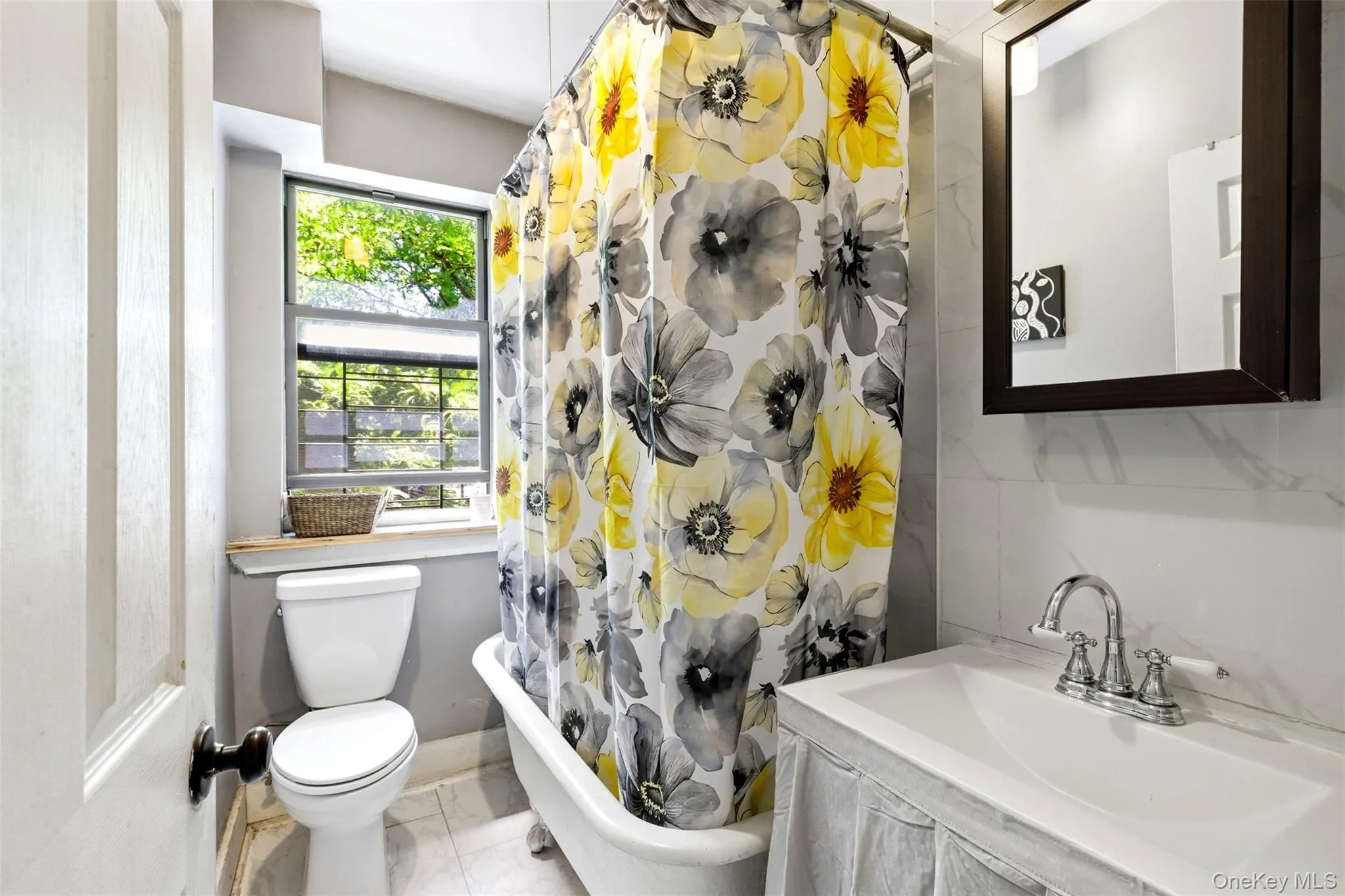 501 156th Street, New York, NY, 2 Bedrooms Bedrooms, 4 Rooms Rooms,1 BathroomBathrooms,Residential,For Rent,156th,0,1004745 501 156th Street, New York, NY, 2 Bedrooms Bedrooms, 4 Rooms Rooms,1 BathroomBathrooms,Residential,For Rent,156th,0,1004745