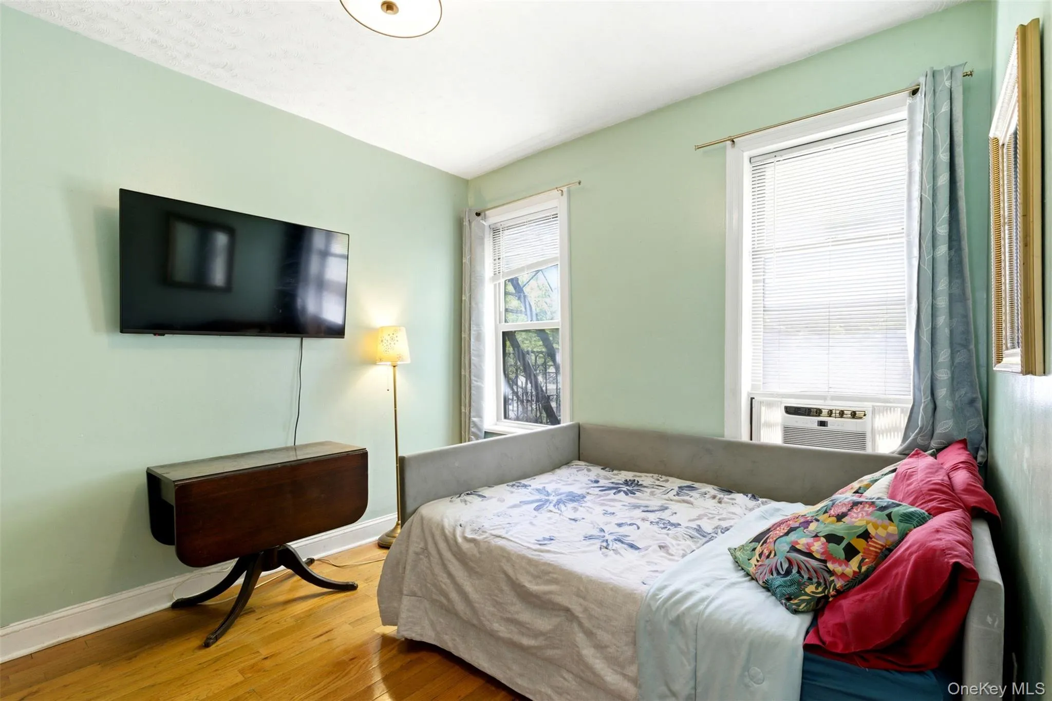 501 156th Street, New York, NY, 2 Bedrooms Bedrooms, 4 Rooms Rooms,1 BathroomBathrooms,Residential,For Rent,156th,0,1004745 501 156th Street, New York, NY, 2 Bedrooms Bedrooms, 4 Rooms Rooms,1 BathroomBathrooms,Residential,For Rent,156th,0,1004745