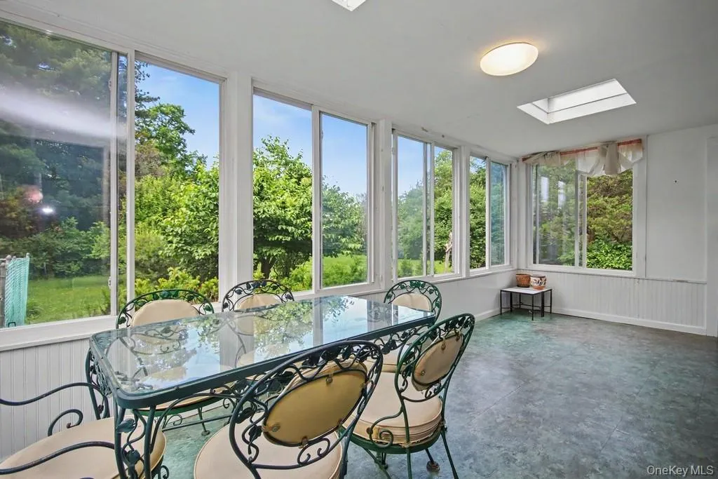 Enclosed porch Enclosed porch