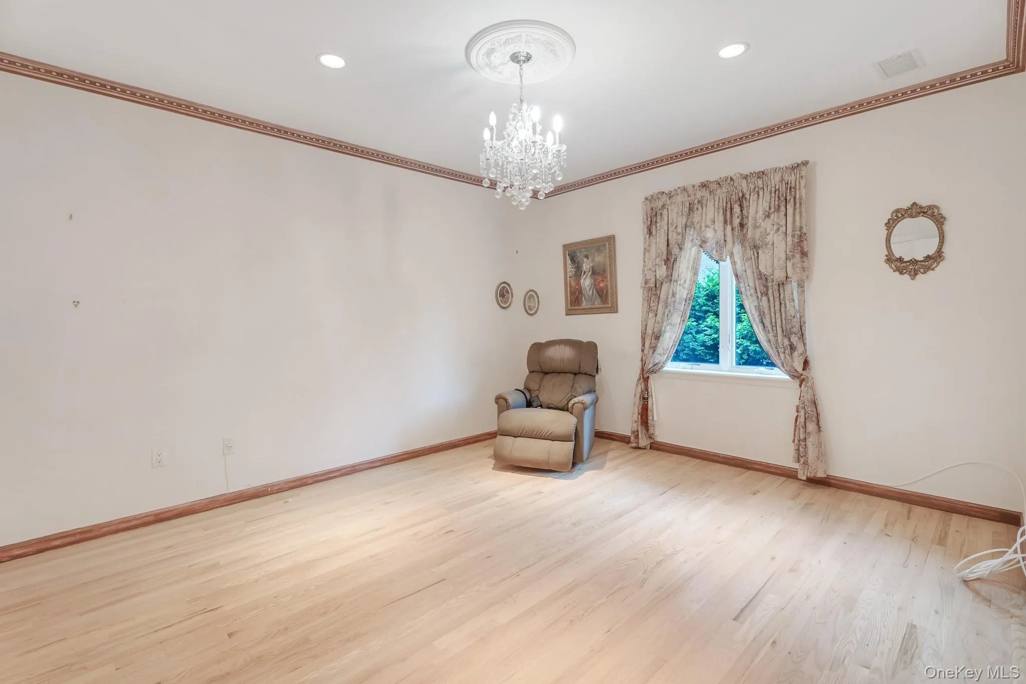 1513 Royce Street, New York, NY, 3 Bedrooms Bedrooms, 6 Rooms Rooms,2 BathroomsBathrooms,Residential,For Rent,Royce,0,1004747 1513 Royce Street, New York, NY, 3 Bedrooms Bedrooms, 6 Rooms Rooms,2 BathroomsBathrooms,Residential,For Rent,Royce,0,1004747