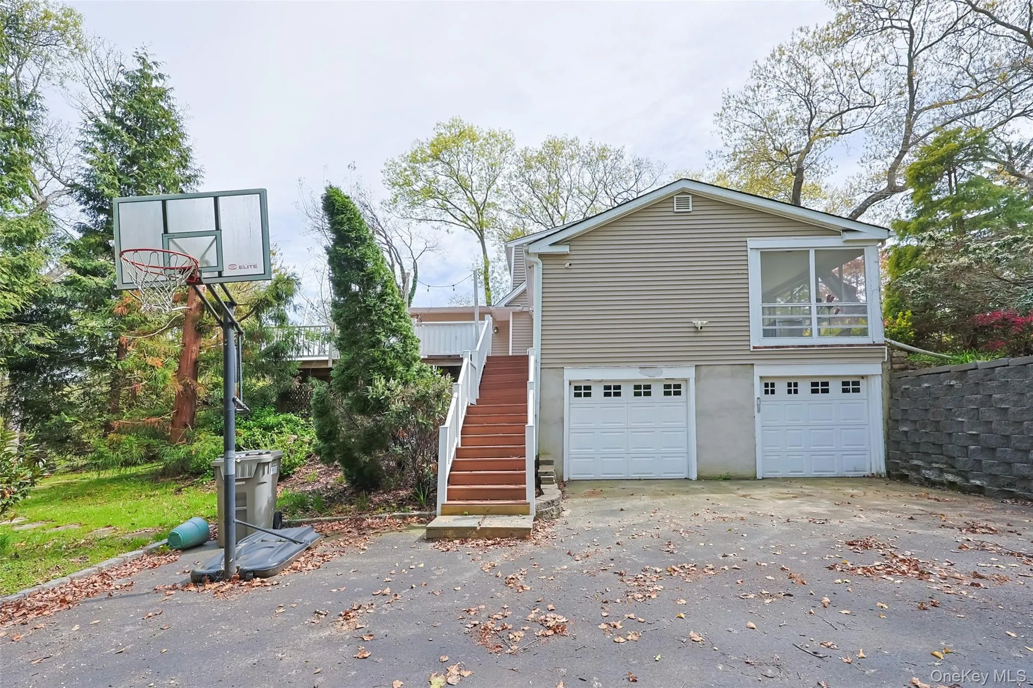 24 Timberline Drive, Huntington, NY, 4 Bedrooms Bedrooms, 9 Rooms Rooms,5 BathroomsBathrooms,Residential,For Rent,Timberline,0,1004754 24 Timberline Drive, Huntington, NY, 4 Bedrooms Bedrooms, 9 Rooms Rooms,5 BathroomsBathrooms,Residential,For Rent,Timberline,0,1004754