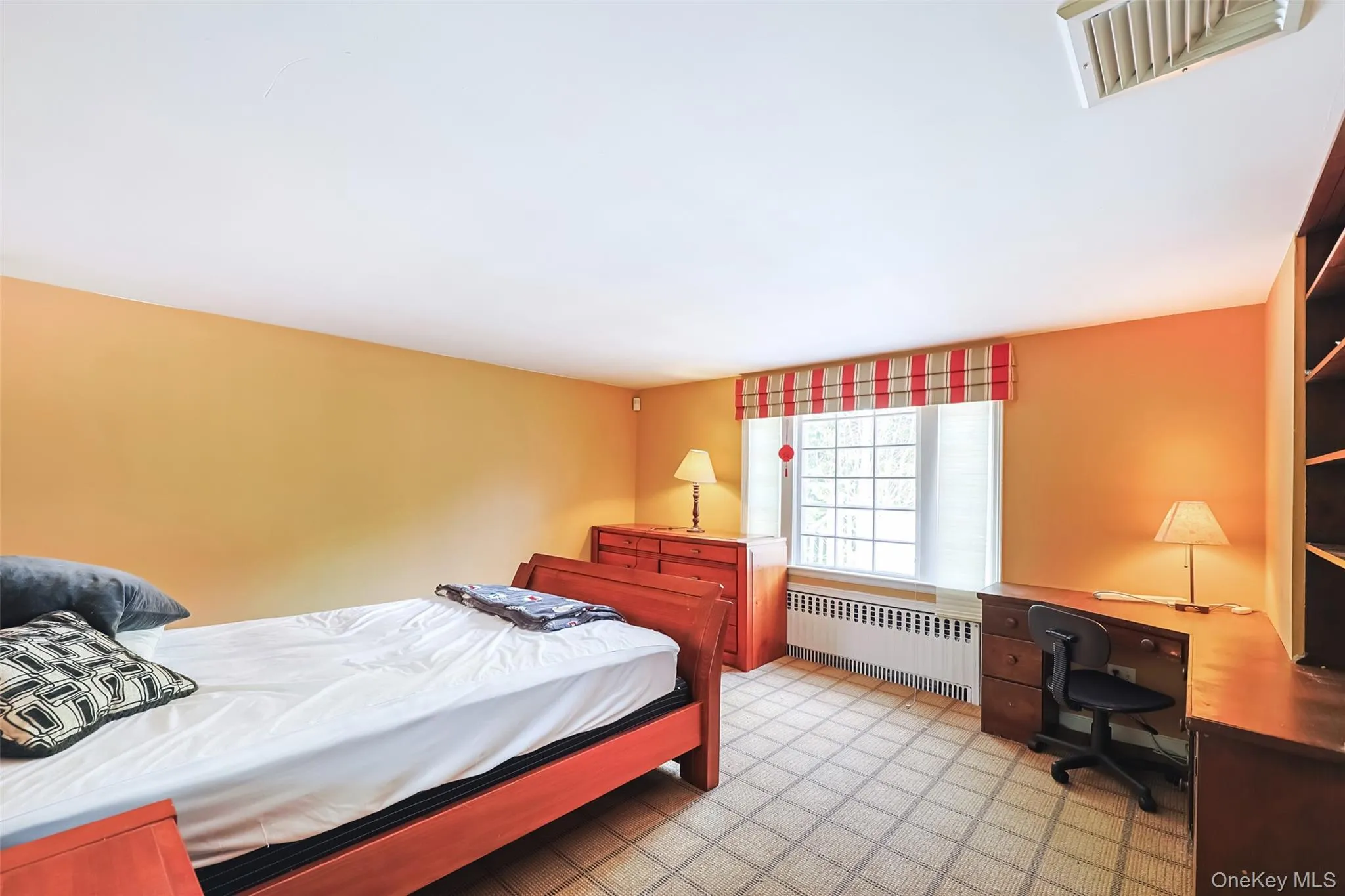 24 Timberline Drive, Huntington, NY, 4 Bedrooms Bedrooms, 9 Rooms Rooms,5 BathroomsBathrooms,Residential,For Rent,Timberline,0,1004754 24 Timberline Drive, Huntington, NY, 4 Bedrooms Bedrooms, 9 Rooms Rooms,5 BathroomsBathrooms,Residential,For Rent,Timberline,0,1004754