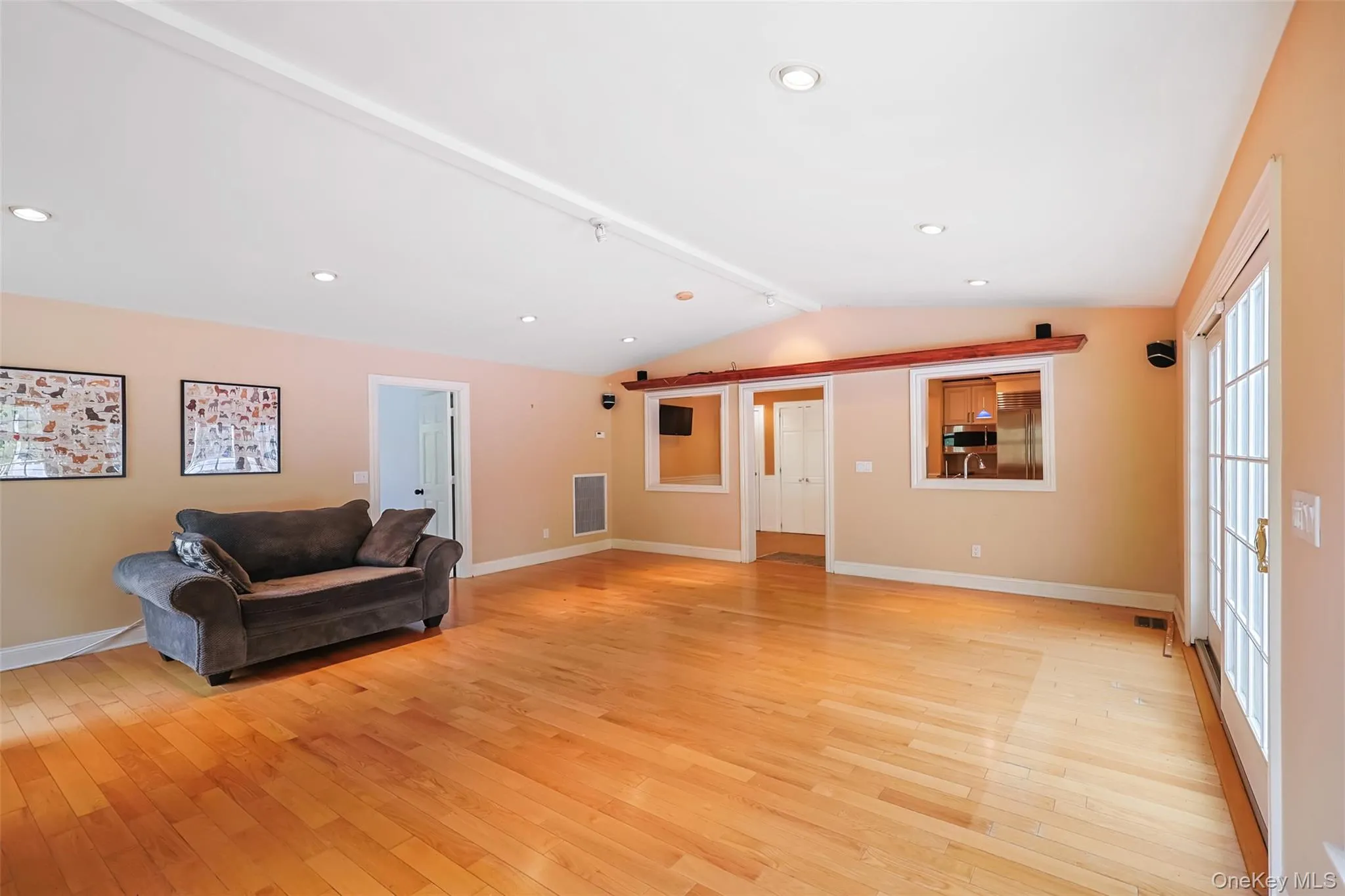 24 Timberline Drive, Huntington, NY, 4 Bedrooms Bedrooms, 9 Rooms Rooms,5 BathroomsBathrooms,Residential,For Rent,Timberline,0,1004754 24 Timberline Drive, Huntington, NY, 4 Bedrooms Bedrooms, 9 Rooms Rooms,5 BathroomsBathrooms,Residential,For Rent,Timberline,0,1004754