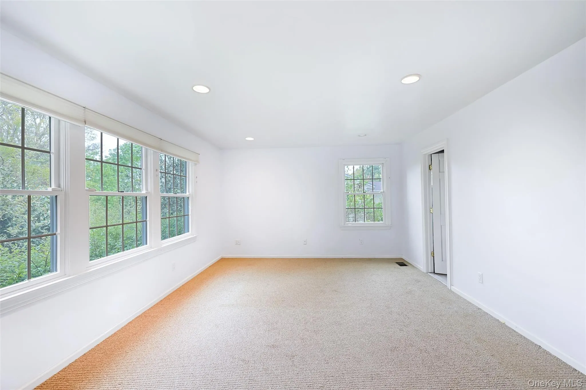 24 Timberline Drive, Huntington, NY, 4 Bedrooms Bedrooms, 9 Rooms Rooms,5 BathroomsBathrooms,Residential,For Rent,Timberline,0,1004754 24 Timberline Drive, Huntington, NY, 4 Bedrooms Bedrooms, 9 Rooms Rooms,5 BathroomsBathrooms,Residential,For Rent,Timberline,0,1004754