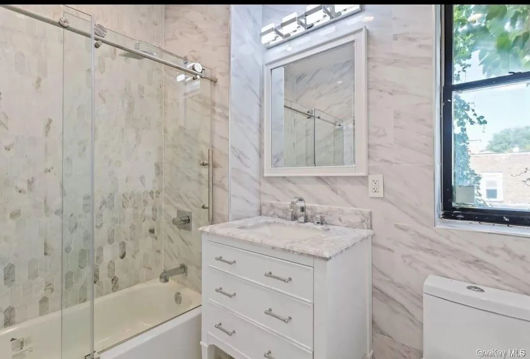 370 Marion Street, New York, NY, 2 Bedrooms Bedrooms, 3 Rooms Rooms,1 BathroomBathrooms,Residential Lease,For Rent,Marion,0,1004758 370 Marion Street, New York, NY, 2 Bedrooms Bedrooms, 3 Rooms Rooms,1 BathroomBathrooms,Residential Lease,For Rent,Marion,0,1004758