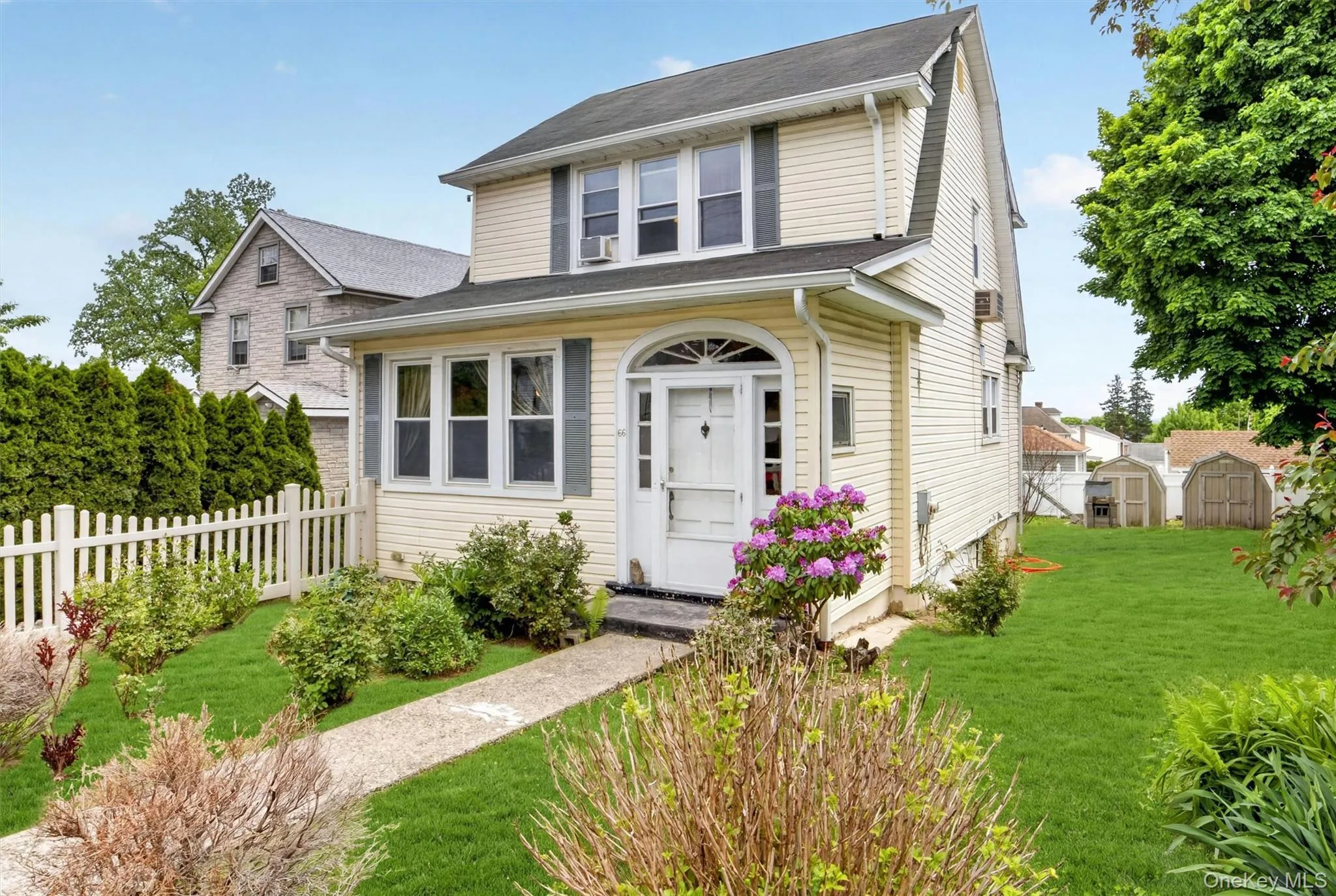 66 Page Avenue, Yonkers, NY, 2 Bedrooms Bedrooms, 6 Rooms Rooms,1 BathroomBathrooms,Residential,For Rent,Page,0,1004761 66 Page Avenue, Yonkers, NY, 2 Bedrooms Bedrooms, 6 Rooms Rooms,1 BathroomBathrooms,Residential,For Rent,Page,0,1004761