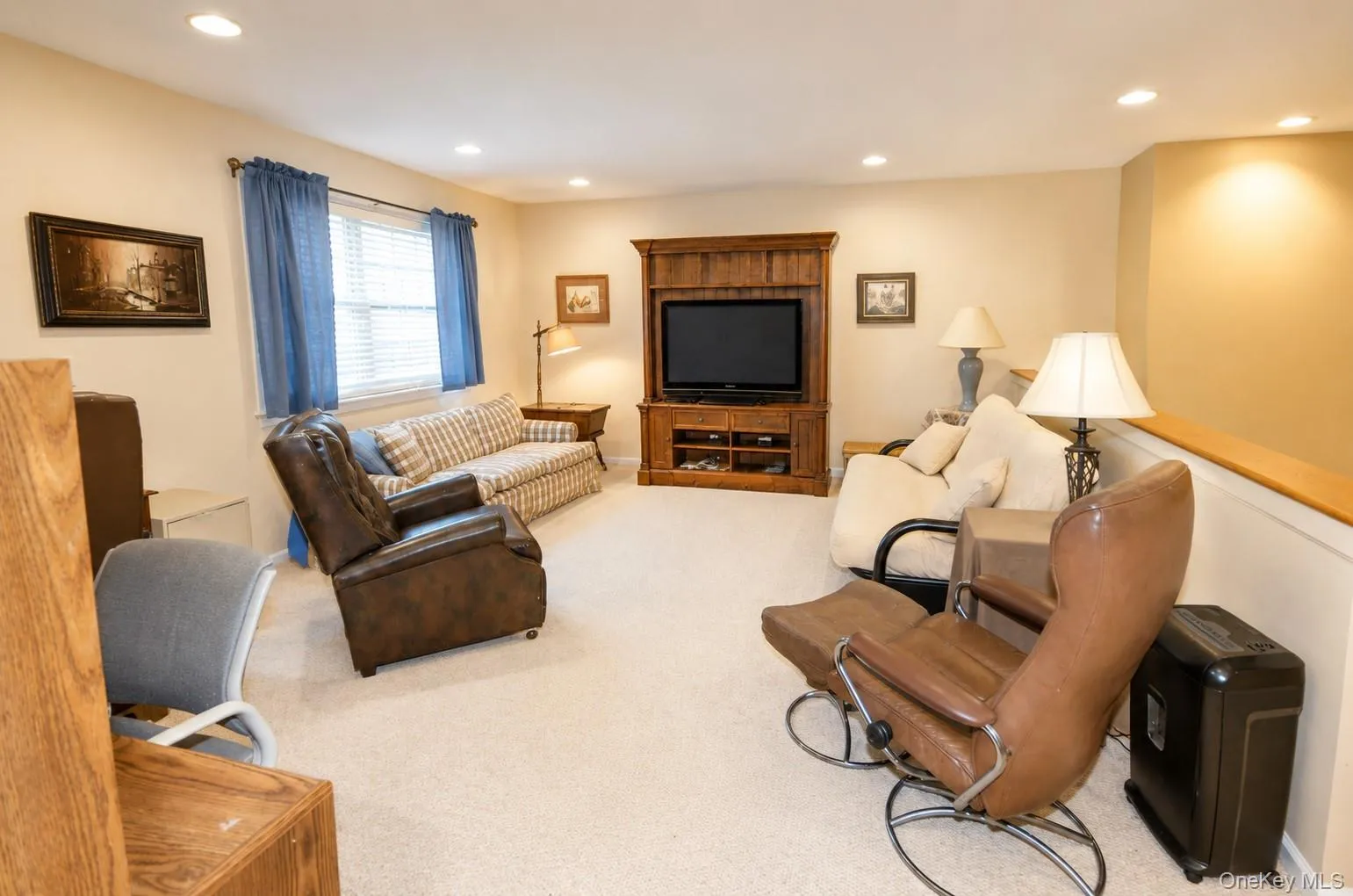 562 Bardini Drive, Huntington, NY, 2 Bedrooms Bedrooms, 6 Rooms Rooms,2 BathroomsBathrooms,Residential,For Rent,Bardini,0,1004763 562 Bardini Drive, Huntington, NY, 2 Bedrooms Bedrooms, 6 Rooms Rooms,2 BathroomsBathrooms,Residential,For Rent,Bardini,0,1004763
