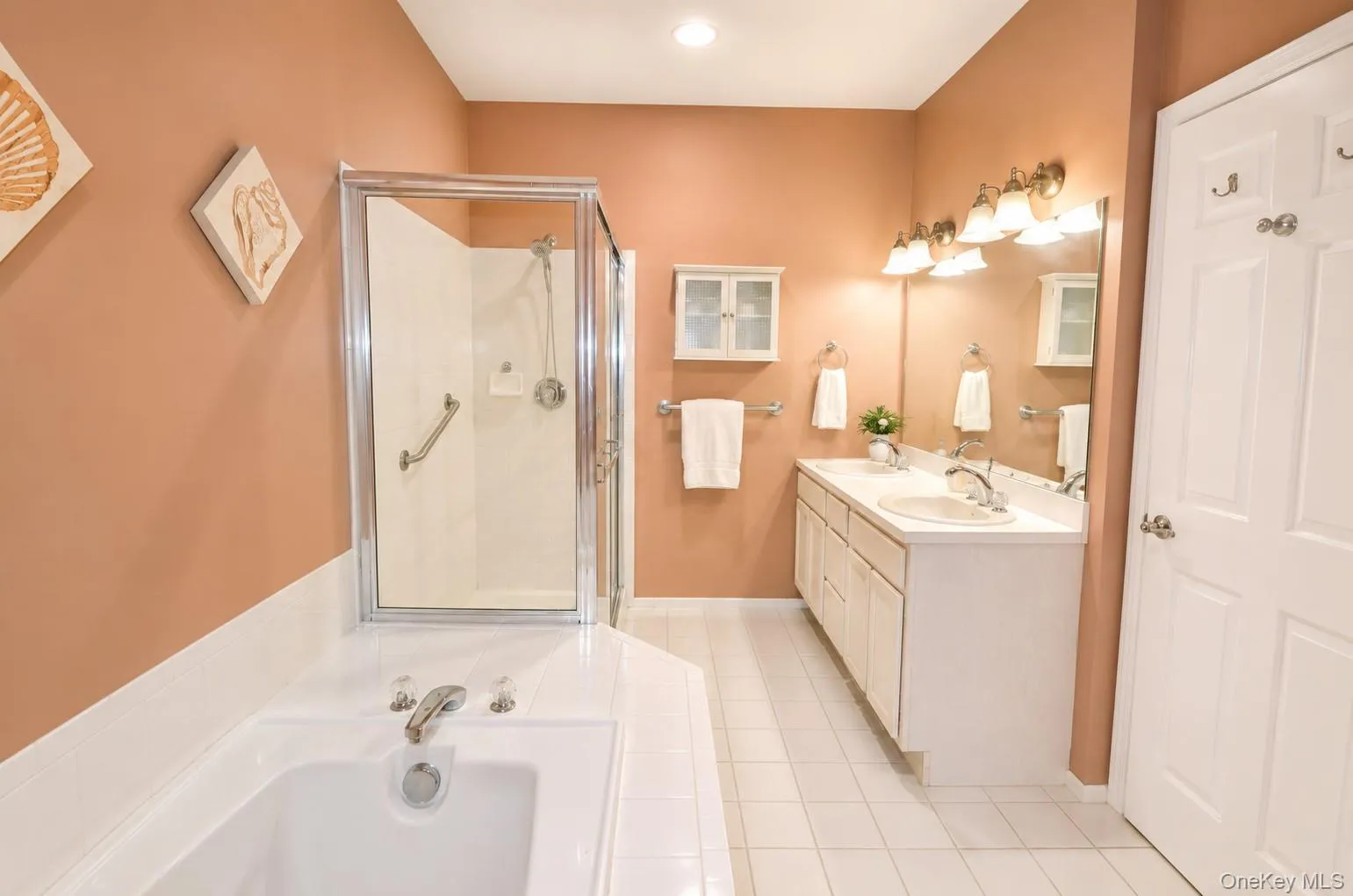 562 Bardini Drive, Huntington, NY, 2 Bedrooms Bedrooms, 6 Rooms Rooms,2 BathroomsBathrooms,Residential,For Rent,Bardini,0,1004763 562 Bardini Drive, Huntington, NY, 2 Bedrooms Bedrooms, 6 Rooms Rooms,2 BathroomsBathrooms,Residential,For Rent,Bardini,0,1004763
