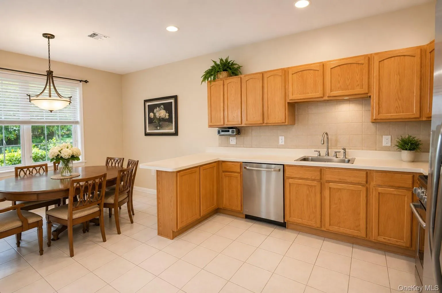 562 Bardini Drive, Huntington, NY, 2 Bedrooms Bedrooms, 6 Rooms Rooms,2 BathroomsBathrooms,Residential,For Rent,Bardini,0,1004763 562 Bardini Drive, Huntington, NY, 2 Bedrooms Bedrooms, 6 Rooms Rooms,2 BathroomsBathrooms,Residential,For Rent,Bardini,0,1004763