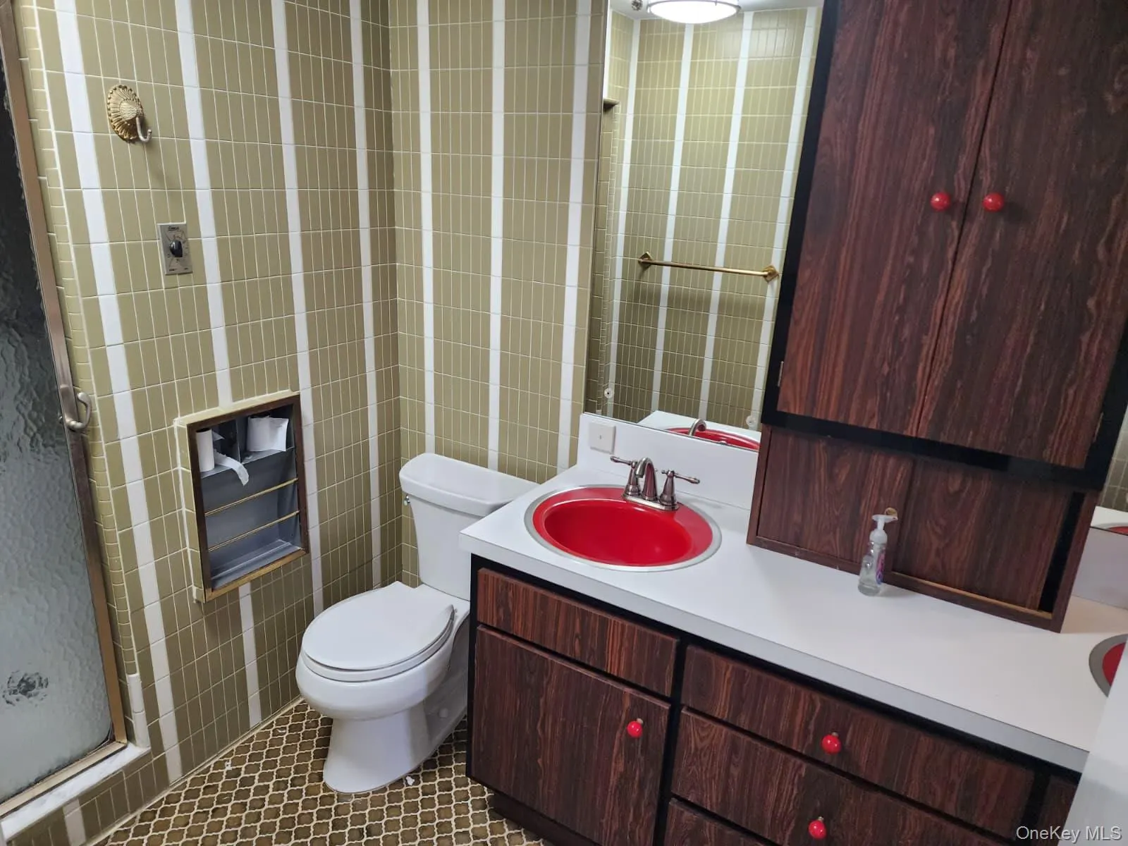 213-05 Union Turnpike, New York, NY, 5 Bedrooms Bedrooms, 12 Rooms Rooms,3 BathroomsBathrooms,Residential Lease,For Rent,Union Turnpike,0,1004766 213-05 Union Turnpike, New York, NY, 5 Bedrooms Bedrooms, 12 Rooms Rooms,3 BathroomsBathrooms,Residential Lease,For Rent,Union Turnpike,0,1004766