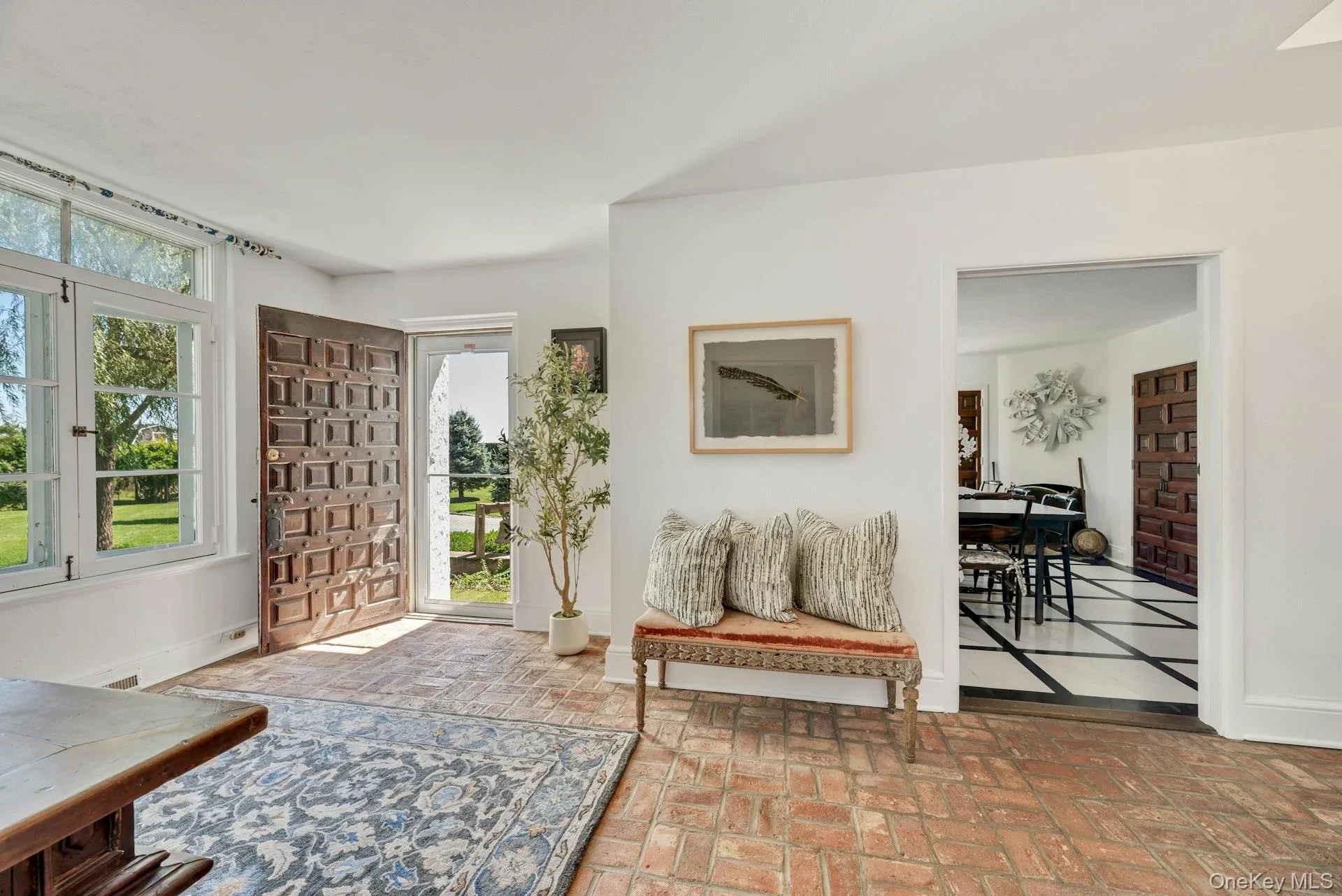 41 Niamogue Lane, Southampton, New York 11959