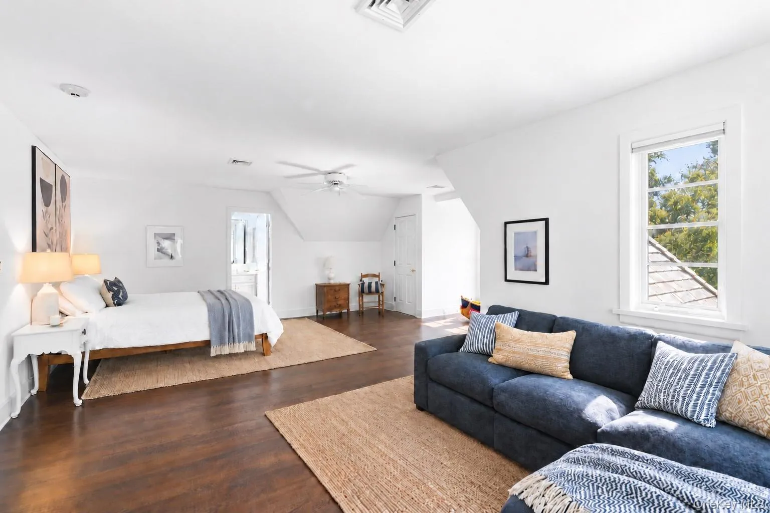 41 Niamogue Lane, Southampton, New York 11959