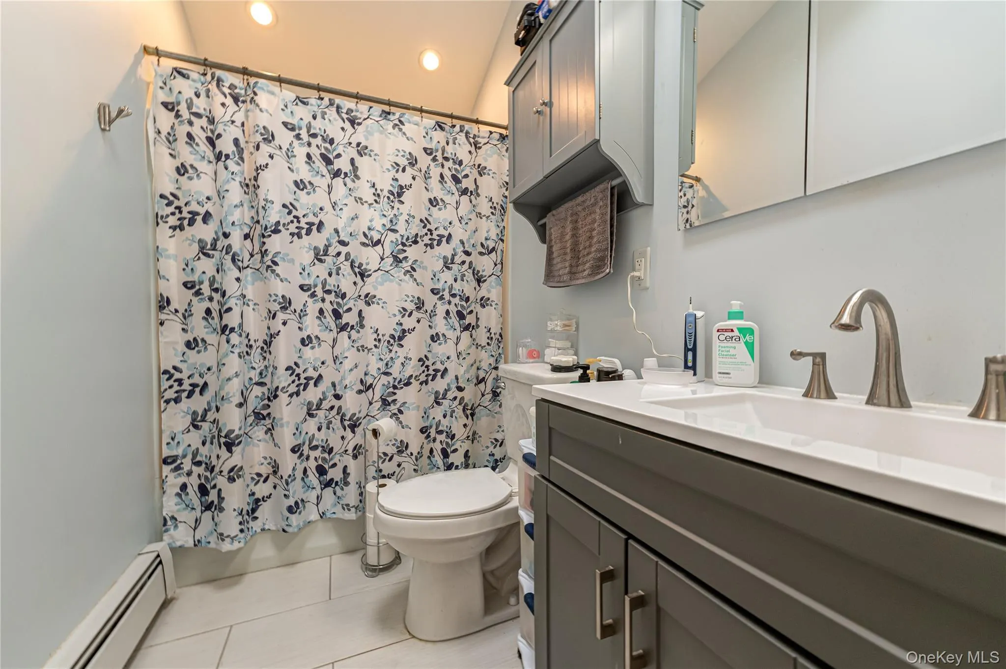 Main Bath Main Bath