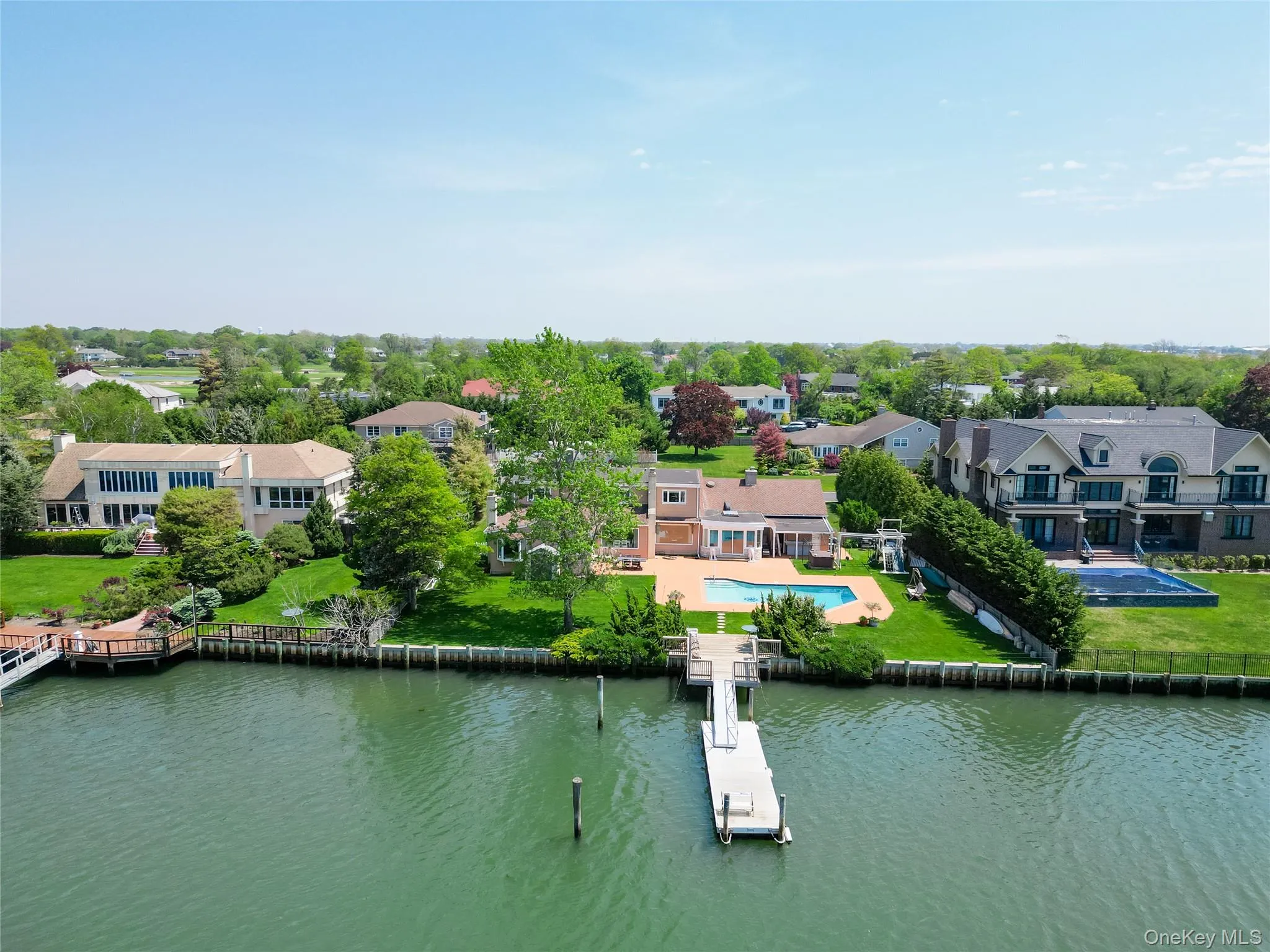 996 Wateredge Place, Hempstead, NY, 5 Bedrooms Bedrooms, 11 Rooms Rooms,4 BathroomsBathrooms,Residential,For Rent,Wateredge,0,1004772 996 Wateredge Place, Hempstead, NY, 5 Bedrooms Bedrooms, 11 Rooms Rooms,4 BathroomsBathrooms,Residential,For Rent,Wateredge,0,1004772
