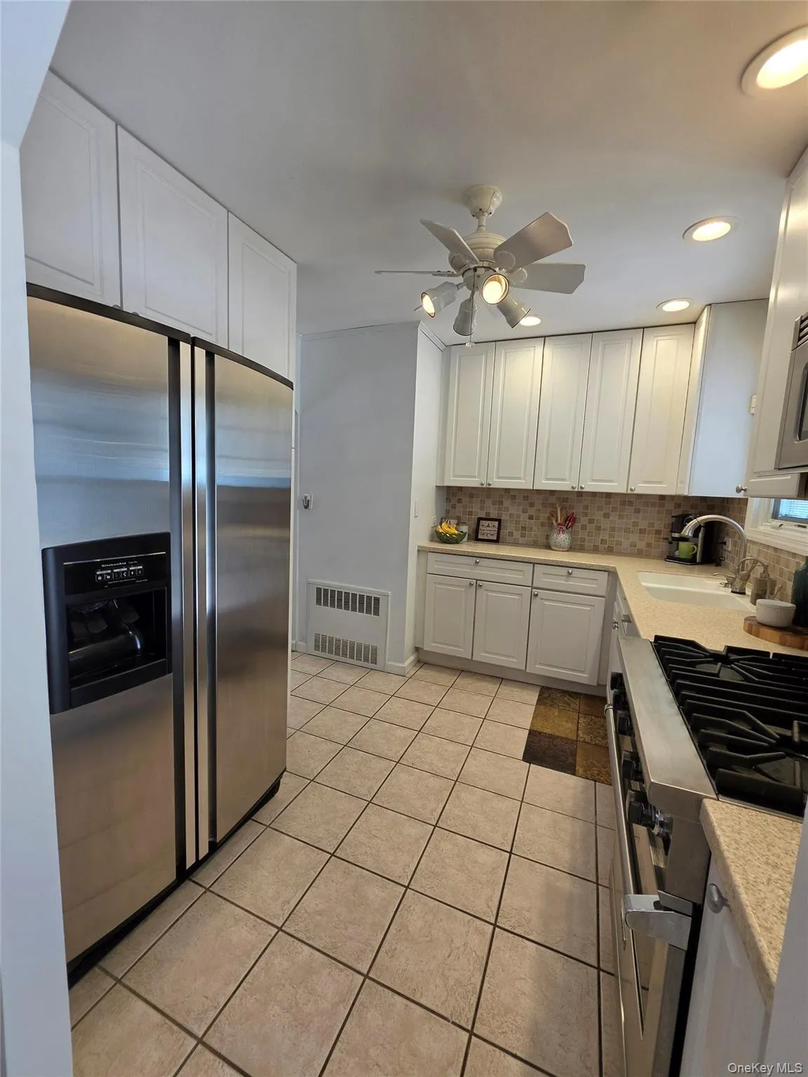 86-12 158th Avenue, New York, NY, 4 Bedrooms Bedrooms, 7 Rooms Rooms,1 BathroomBathrooms,Residential,For Rent,158th,0,1004773 86-12 158th Avenue, New York, NY, 4 Bedrooms Bedrooms, 7 Rooms Rooms,1 BathroomBathrooms,Residential,For Rent,158th,0,1004773
