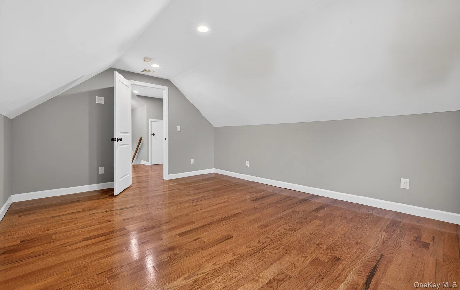 933 Queens Avenue, Babylon, NY, 4 Bedrooms Bedrooms, 7 Rooms Rooms,3 BathroomsBathrooms,Residential,For Rent,Queens,0,1004776 933 Queens Avenue, Babylon, NY, 4 Bedrooms Bedrooms, 7 Rooms Rooms,3 BathroomsBathrooms,Residential,For Rent,Queens,0,1004776