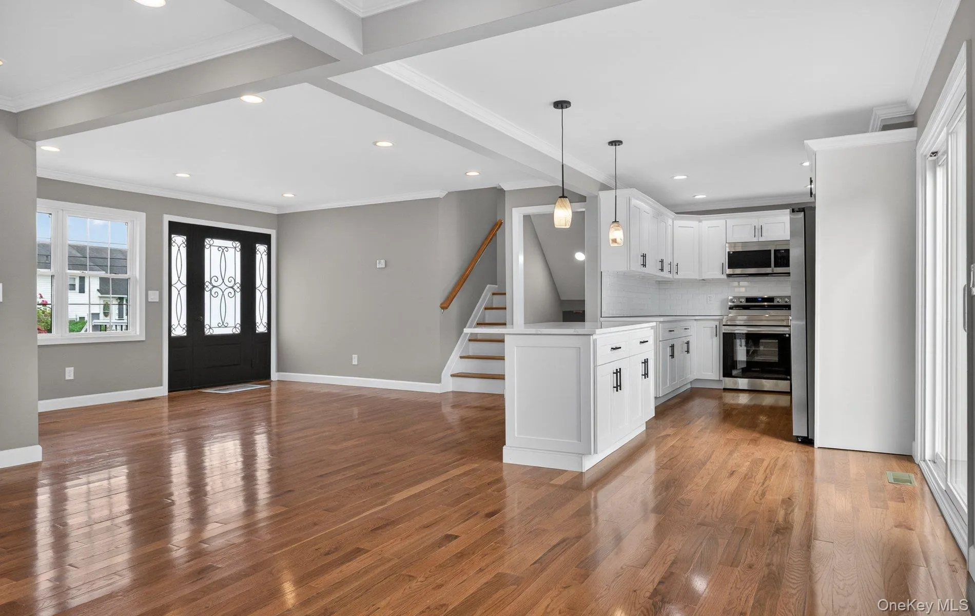 933 Queens Avenue, Babylon, NY, 4 Bedrooms Bedrooms, 7 Rooms Rooms,3 BathroomsBathrooms,Residential,For Rent,Queens,0,1004776 933 Queens Avenue, Babylon, NY, 4 Bedrooms Bedrooms, 7 Rooms Rooms,3 BathroomsBathrooms,Residential,For Rent,Queens,0,1004776