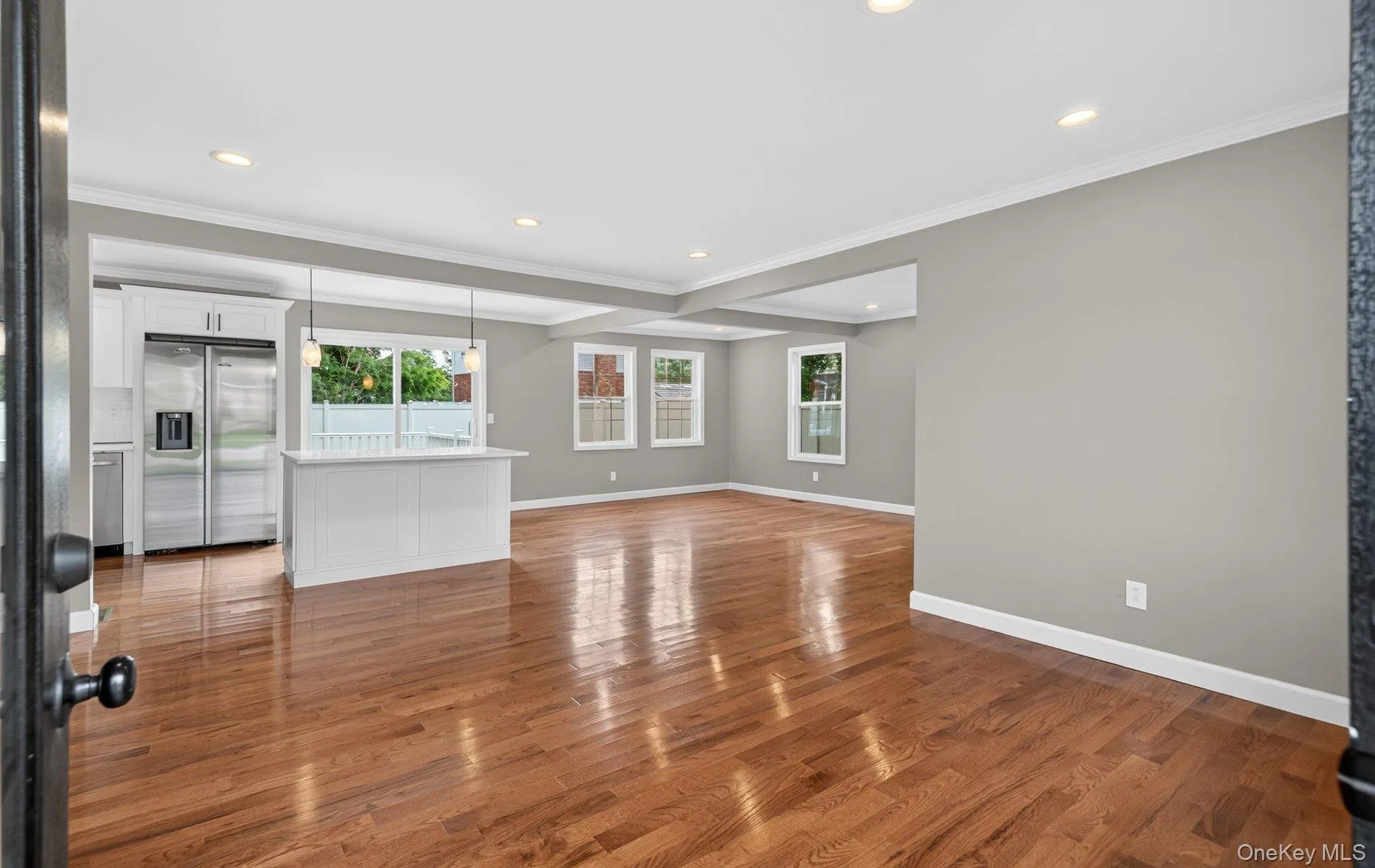 933 Queens Avenue, Babylon, NY, 4 Bedrooms Bedrooms, 7 Rooms Rooms,3 BathroomsBathrooms,Residential,For Rent,Queens,0,1004776 933 Queens Avenue, Babylon, NY, 4 Bedrooms Bedrooms, 7 Rooms Rooms,3 BathroomsBathrooms,Residential,For Rent,Queens,0,1004776