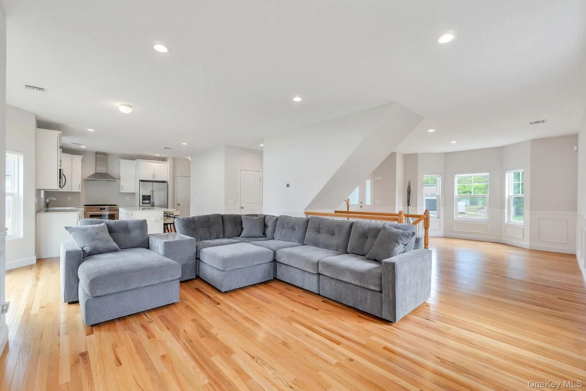 164 Chestnut Street, Brookhaven, NY, 4 Bedrooms Bedrooms, 10 Rooms Rooms,2 BathroomsBathrooms,Residential,For Rent,Chestnut,0,1004777 164 Chestnut Street, Brookhaven, NY, 4 Bedrooms Bedrooms, 10 Rooms Rooms,2 BathroomsBathrooms,Residential,For Rent,Chestnut,0,1004777
