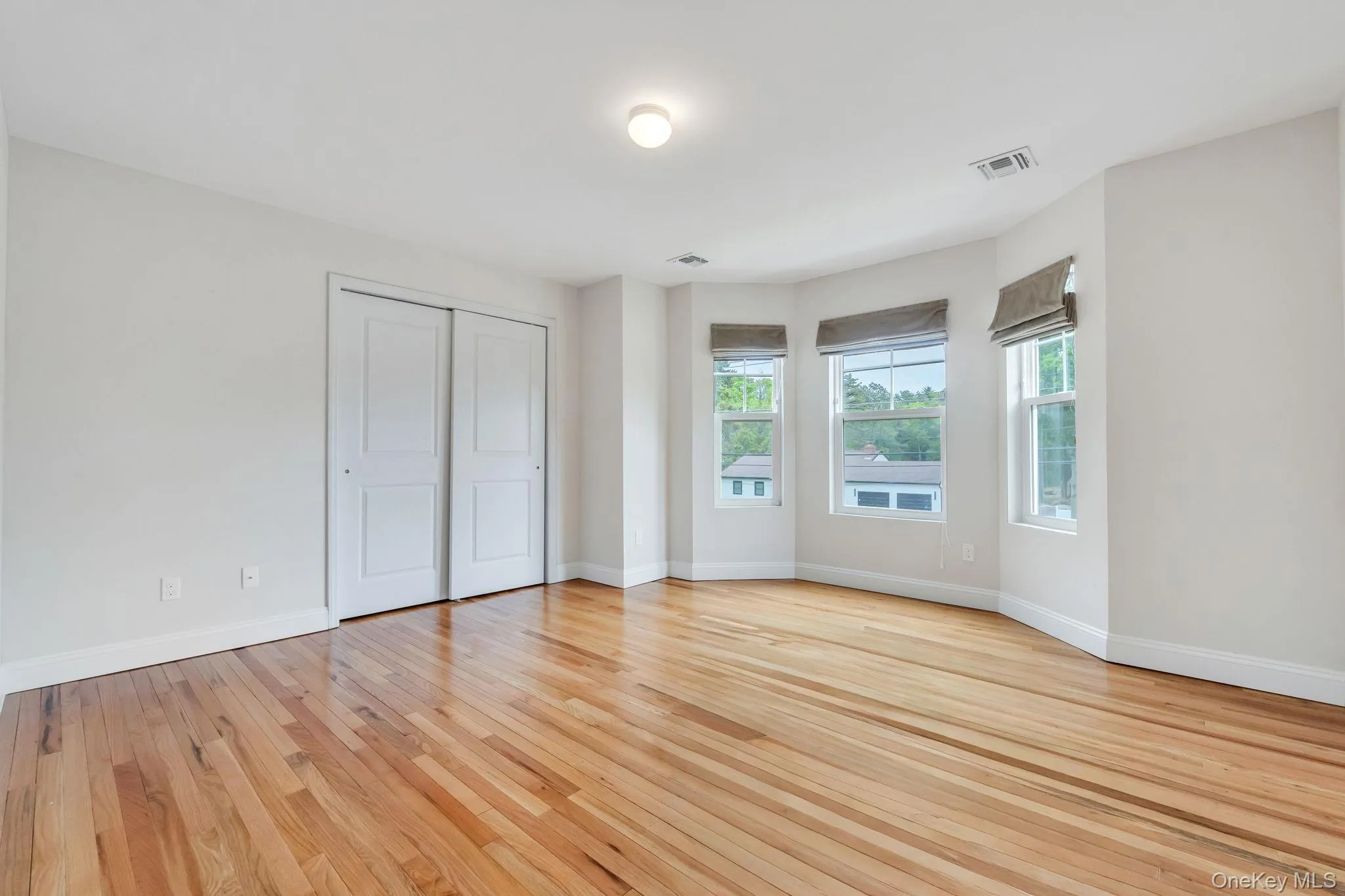 164 Chestnut Street, Brookhaven, NY, 4 Bedrooms Bedrooms, 10 Rooms Rooms,2 BathroomsBathrooms,Residential,For Rent,Chestnut,0,1004777 164 Chestnut Street, Brookhaven, NY, 4 Bedrooms Bedrooms, 10 Rooms Rooms,2 BathroomsBathrooms,Residential,For Rent,Chestnut,0,1004777