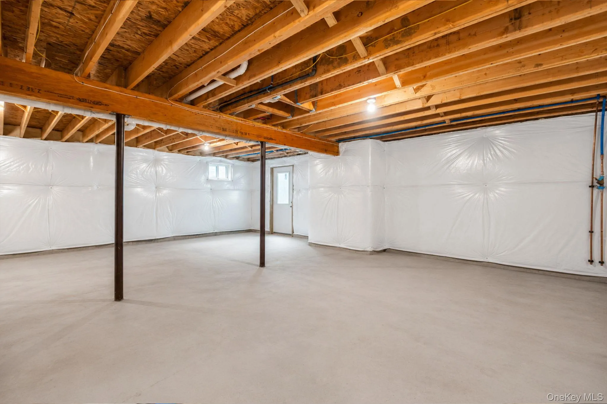 164 Chestnut Street, Brookhaven, NY, 4 Bedrooms Bedrooms, 10 Rooms Rooms,2 BathroomsBathrooms,Residential,For Rent,Chestnut,0,1004777 164 Chestnut Street, Brookhaven, NY, 4 Bedrooms Bedrooms, 10 Rooms Rooms,2 BathroomsBathrooms,Residential,For Rent,Chestnut,0,1004777