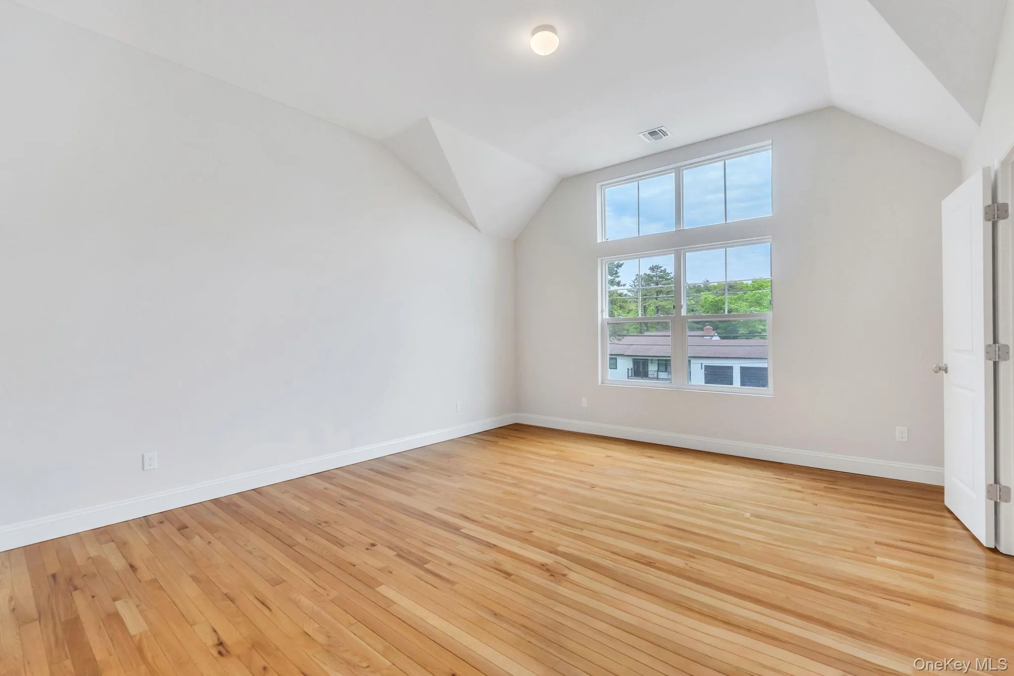 164 Chestnut Street, Brookhaven, NY, 4 Bedrooms Bedrooms, 10 Rooms Rooms,2 BathroomsBathrooms,Residential,For Rent,Chestnut,0,1004777 164 Chestnut Street, Brookhaven, NY, 4 Bedrooms Bedrooms, 10 Rooms Rooms,2 BathroomsBathrooms,Residential,For Rent,Chestnut,0,1004777