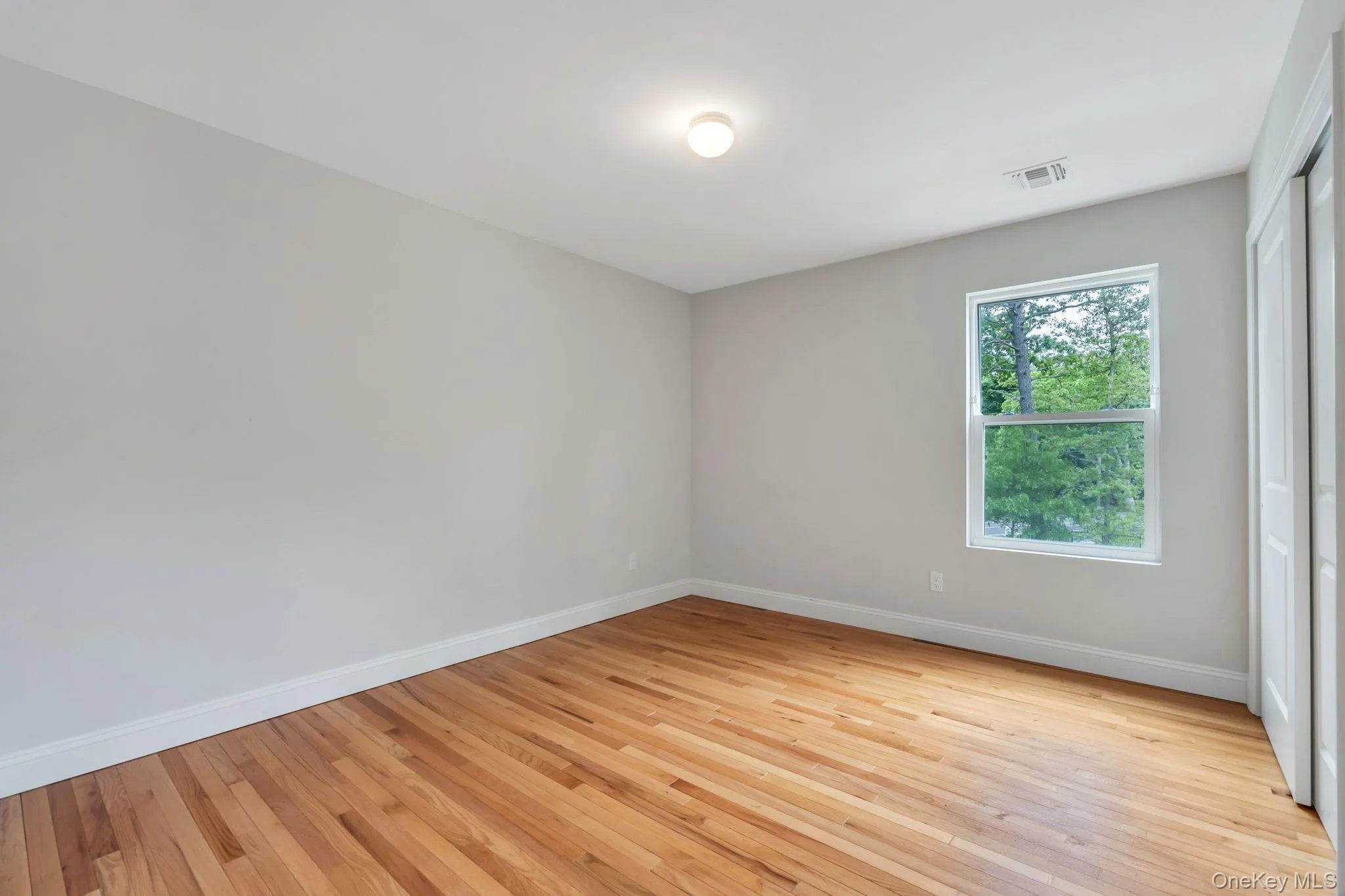 164 Chestnut Street, Brookhaven, NY, 4 Bedrooms Bedrooms, 10 Rooms Rooms,2 BathroomsBathrooms,Residential,For Rent,Chestnut,0,1004777 164 Chestnut Street, Brookhaven, NY, 4 Bedrooms Bedrooms, 10 Rooms Rooms,2 BathroomsBathrooms,Residential,For Rent,Chestnut,0,1004777