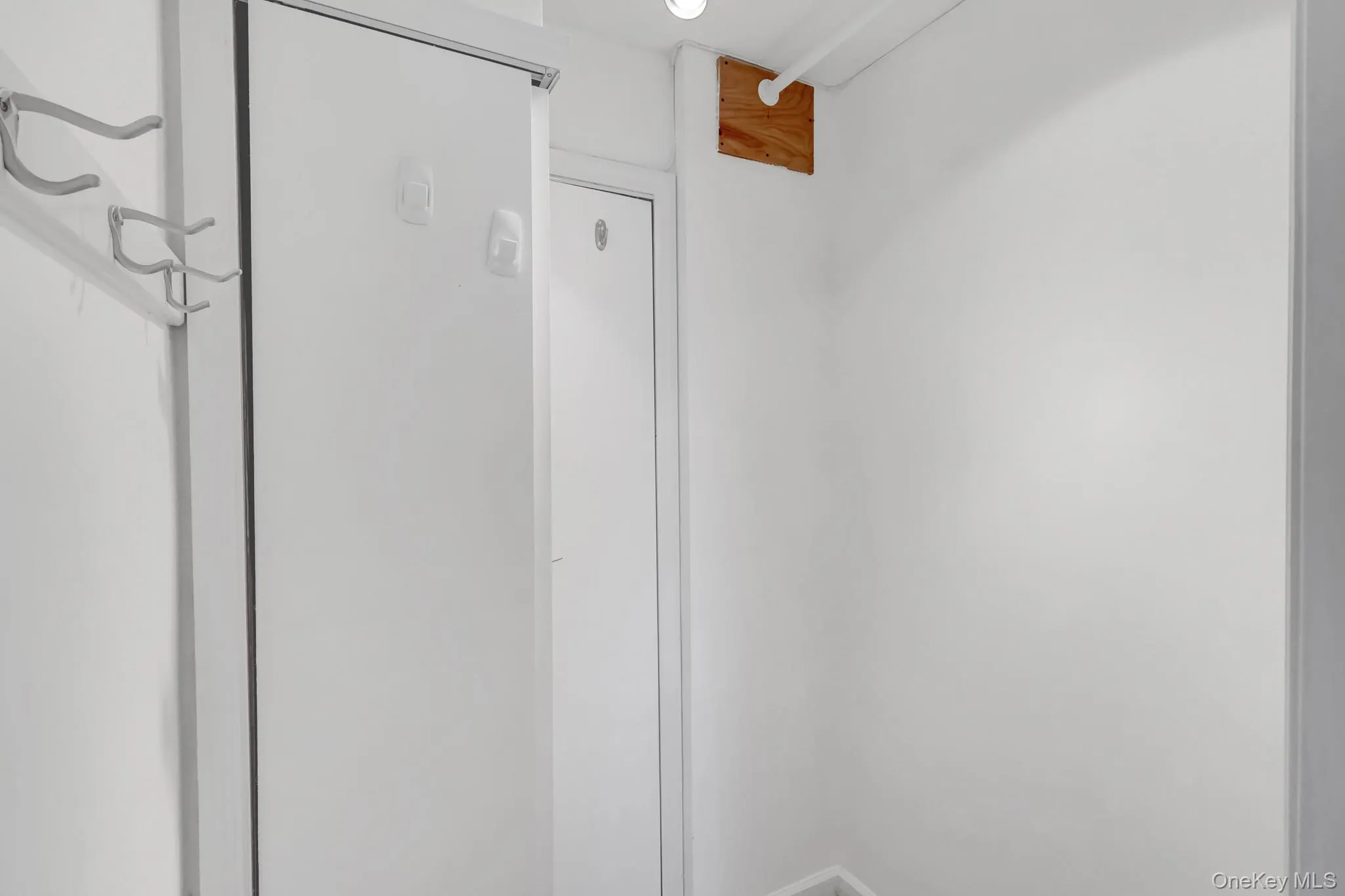 1 Anchorage Way, Hempstead, NY, 1 Bedroom Bedrooms, 3 Rooms Rooms,1 BathroomBathrooms,Residential,For Rent,Anchorage Way,0,1004779 1 Anchorage Way, Hempstead, NY, 1 Bedroom Bedrooms, 3 Rooms Rooms,1 BathroomBathrooms,Residential,For Rent,Anchorage Way,0,1004779