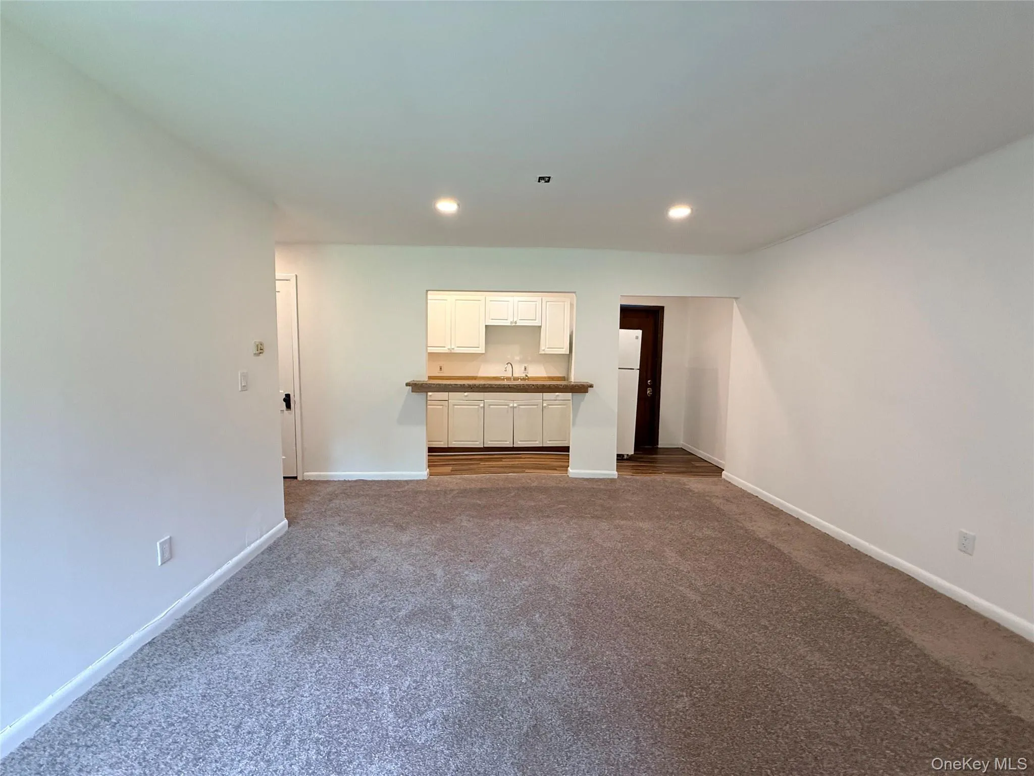 26 Quartz Lane, Greenville, NY, 2 Bedrooms Bedrooms, 4 Rooms Rooms,1 BathroomBathrooms,Residential Lease,For Rent,Quartz,0,1004782 26 Quartz Lane, Greenville, NY, 2 Bedrooms Bedrooms, 4 Rooms Rooms,1 BathroomBathrooms,Residential Lease,For Rent,Quartz,0,1004782