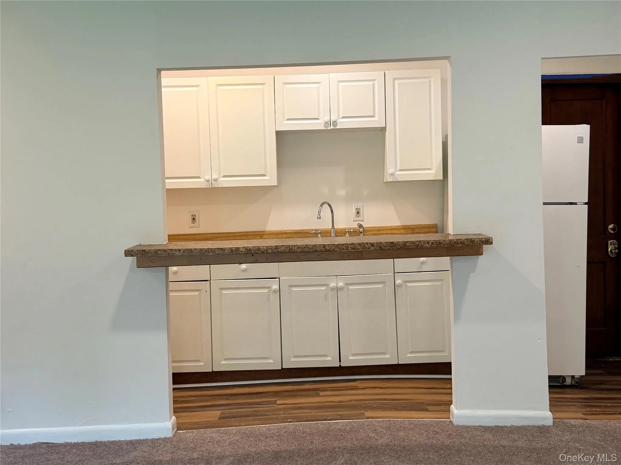 26 Quartz Lane, Greenville, NY, 2 Bedrooms Bedrooms, 4 Rooms Rooms,1 BathroomBathrooms,Residential Lease,For Rent,Quartz,0,1004782 26 Quartz Lane, Greenville, NY, 2 Bedrooms Bedrooms, 4 Rooms Rooms,1 BathroomBathrooms,Residential Lease,For Rent,Quartz,0,1004782