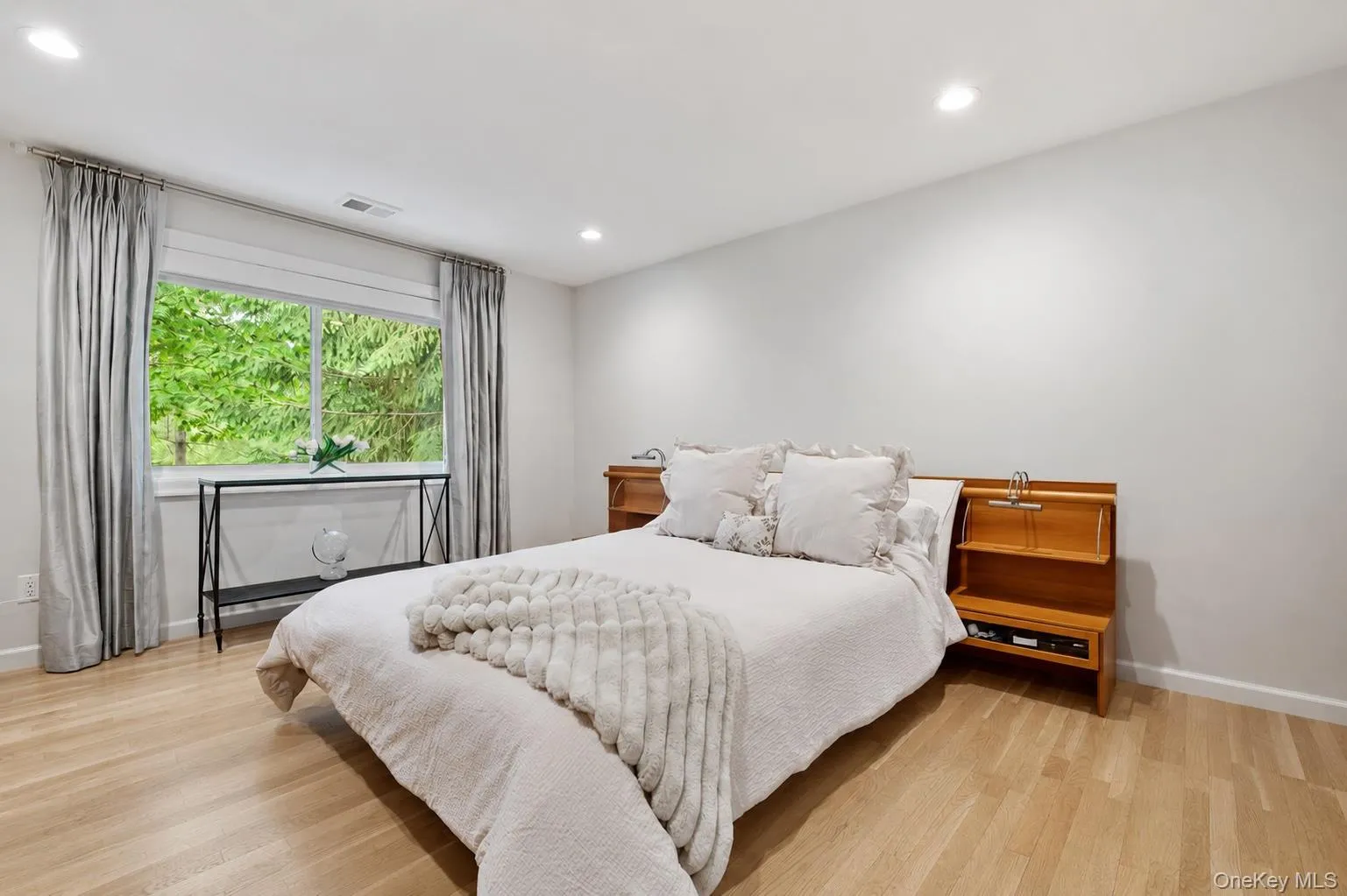 225 Hamlet Drive, Oyster Bay, NY, 3 Bedrooms Bedrooms, 6 Rooms Rooms,2 BathroomsBathrooms,Residential,For Rent,Hamlet,0,1004783 225 Hamlet Drive, Oyster Bay, NY, 3 Bedrooms Bedrooms, 6 Rooms Rooms,2 BathroomsBathrooms,Residential,For Rent,Hamlet,0,1004783