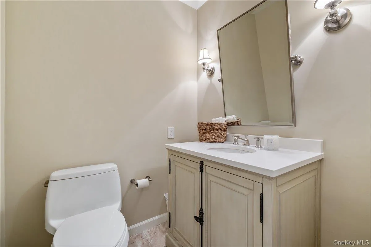 225 Hamlet Drive, Oyster Bay, NY, 3 Bedrooms Bedrooms, 6 Rooms Rooms,2 BathroomsBathrooms,Residential,For Rent,Hamlet,0,1004783 225 Hamlet Drive, Oyster Bay, NY, 3 Bedrooms Bedrooms, 6 Rooms Rooms,2 BathroomsBathrooms,Residential,For Rent,Hamlet,0,1004783