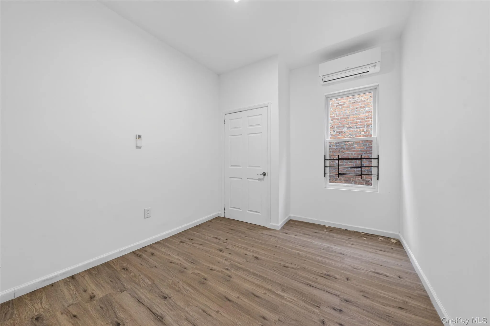 647 Manida Street, New York, NY, 3 Bedrooms Bedrooms, 7 Rooms Rooms,1 BathroomBathrooms,Residential Lease,For Rent,Manida,0,1004786 647 Manida Street, New York, NY, 3 Bedrooms Bedrooms, 7 Rooms Rooms,1 BathroomBathrooms,Residential Lease,For Rent,Manida,0,1004786