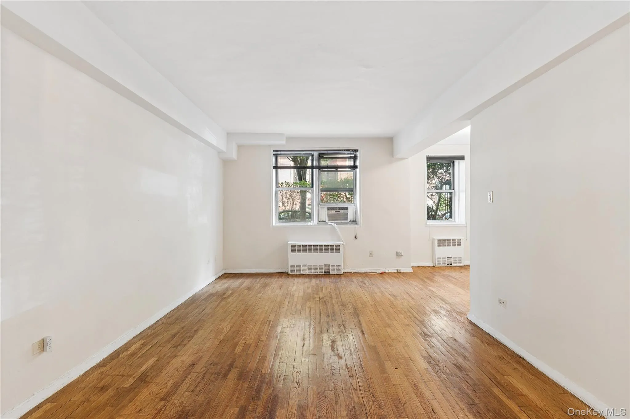 71-40 112th Street, New York, NY, 2 Rooms Rooms,1 BathroomBathrooms,Residential Lease,For Rent,112th,0,1004791 71-40 112th Street, New York, NY, 2 Rooms Rooms,1 BathroomBathrooms,Residential Lease,For Rent,112th,0,1004791