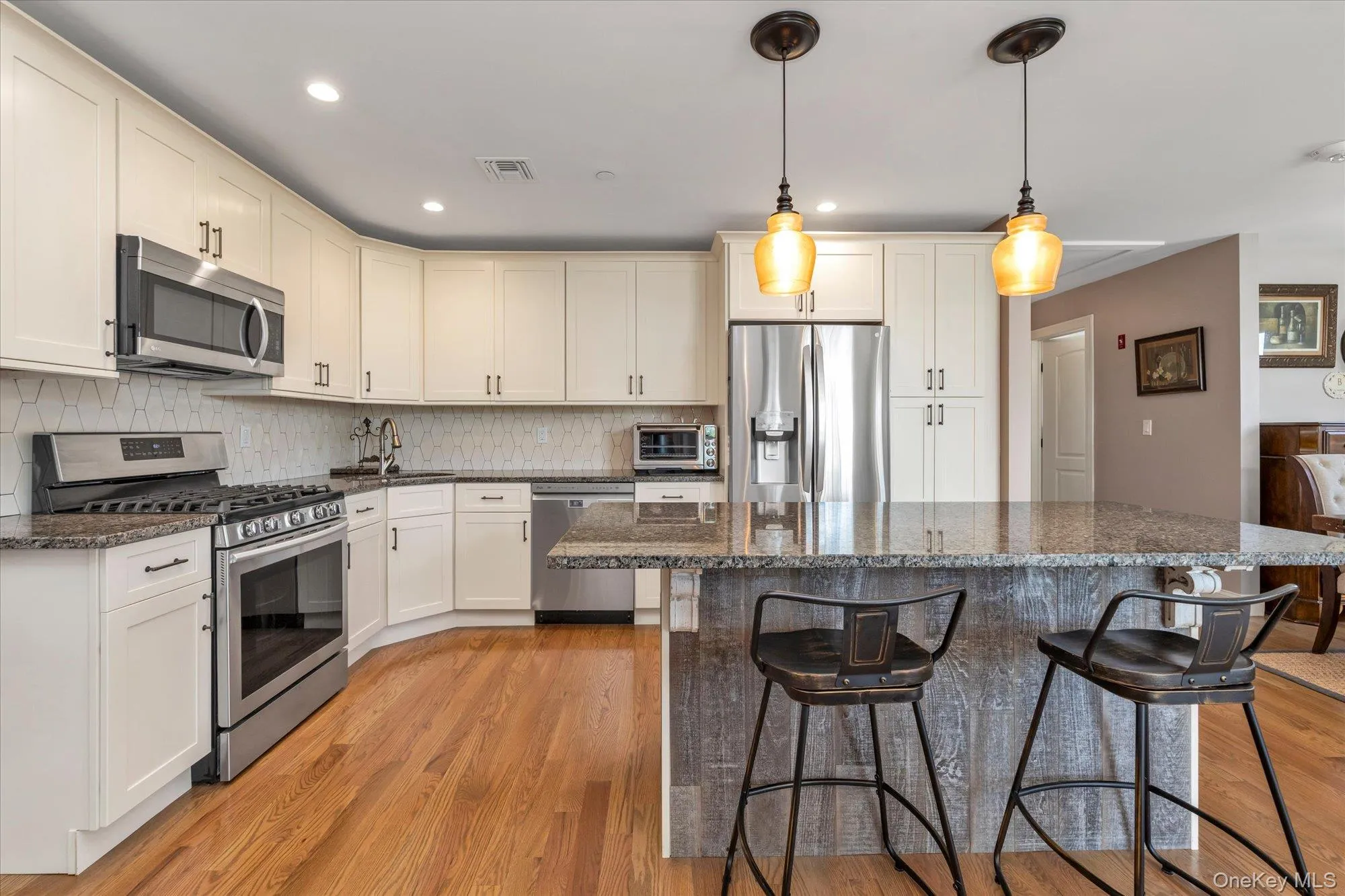 206 Anchor Court, Babylon, NY, 2 Bedrooms Bedrooms, 5 Rooms Rooms,2 BathroomsBathrooms,Residential,For Rent,Anchor,0,1004792 206 Anchor Court, Babylon, NY, 2 Bedrooms Bedrooms, 5 Rooms Rooms,2 BathroomsBathrooms,Residential,For Rent,Anchor,0,1004792