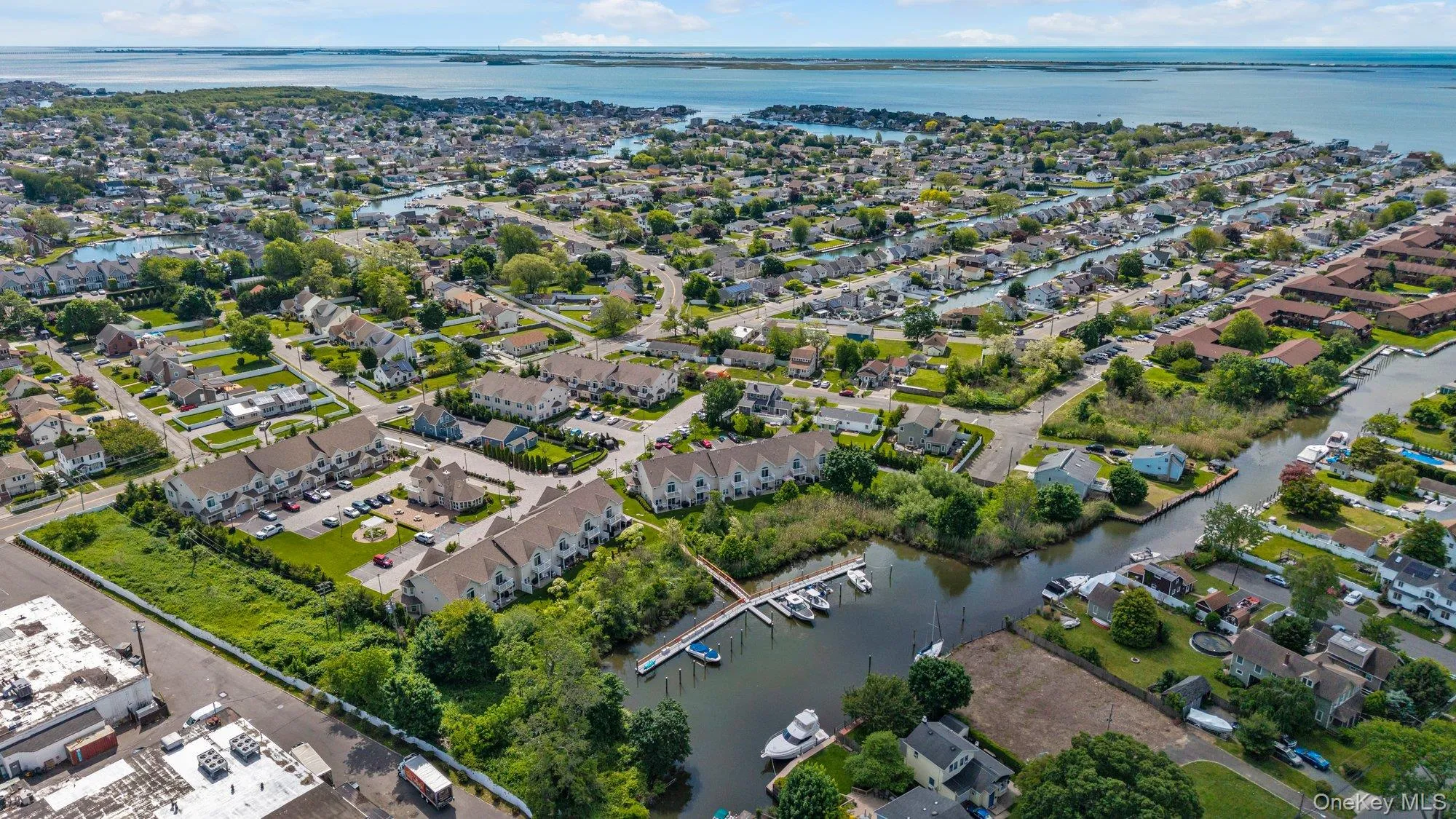 206 Anchor Court, Babylon, NY, 2 Bedrooms Bedrooms, 5 Rooms Rooms,2 BathroomsBathrooms,Residential,For Rent,Anchor,0,1004792 206 Anchor Court, Babylon, NY, 2 Bedrooms Bedrooms, 5 Rooms Rooms,2 BathroomsBathrooms,Residential,For Rent,Anchor,0,1004792