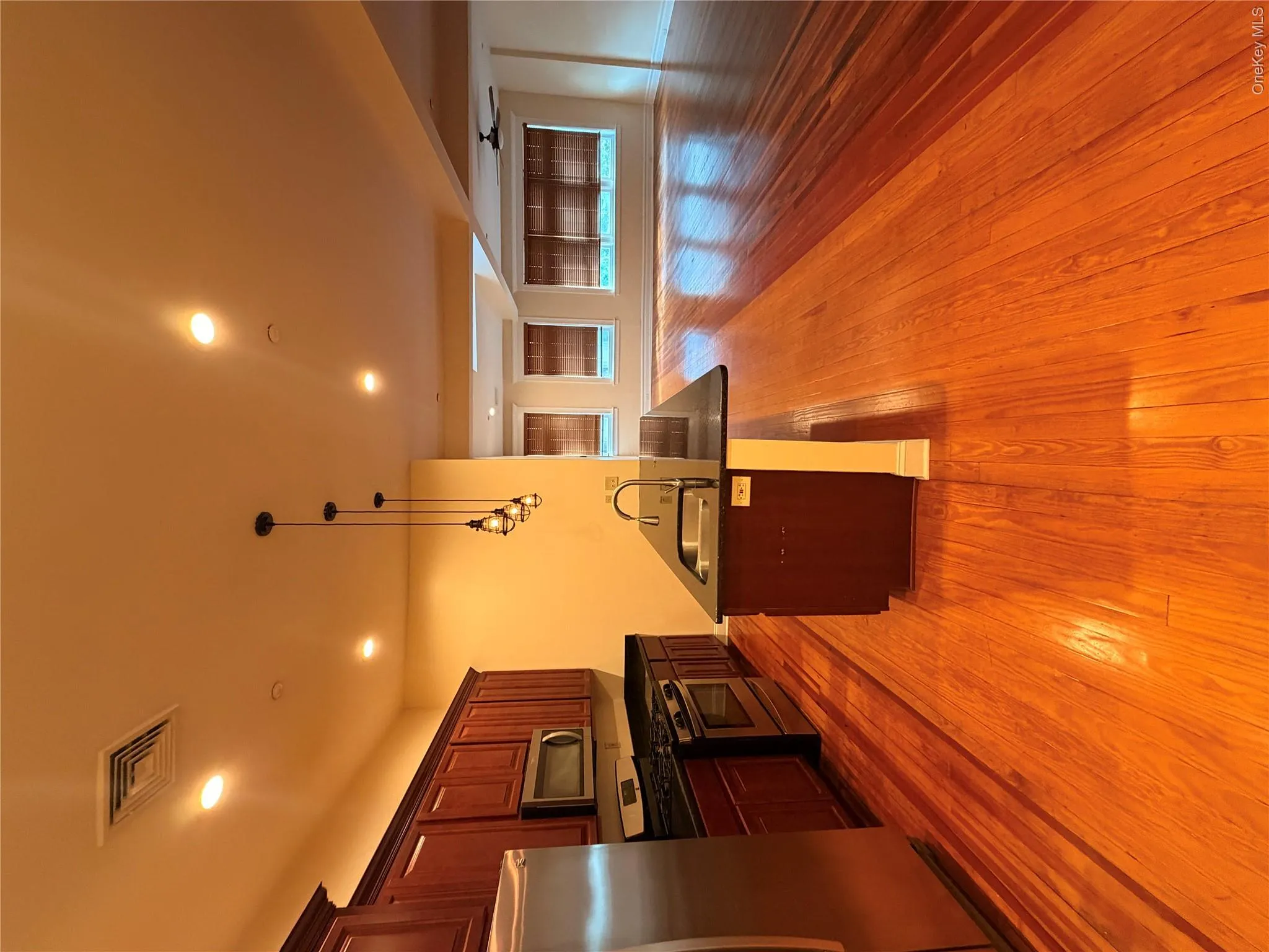 337 Main Street, Poughkeepsie, NY, 2 Bedrooms Bedrooms, 5 Rooms Rooms,2 BathroomsBathrooms,Residential Lease,For Rent,Main,0,1004793 337 Main Street, Poughkeepsie, NY, 2 Bedrooms Bedrooms, 5 Rooms Rooms,2 BathroomsBathrooms,Residential Lease,For Rent,Main,0,1004793