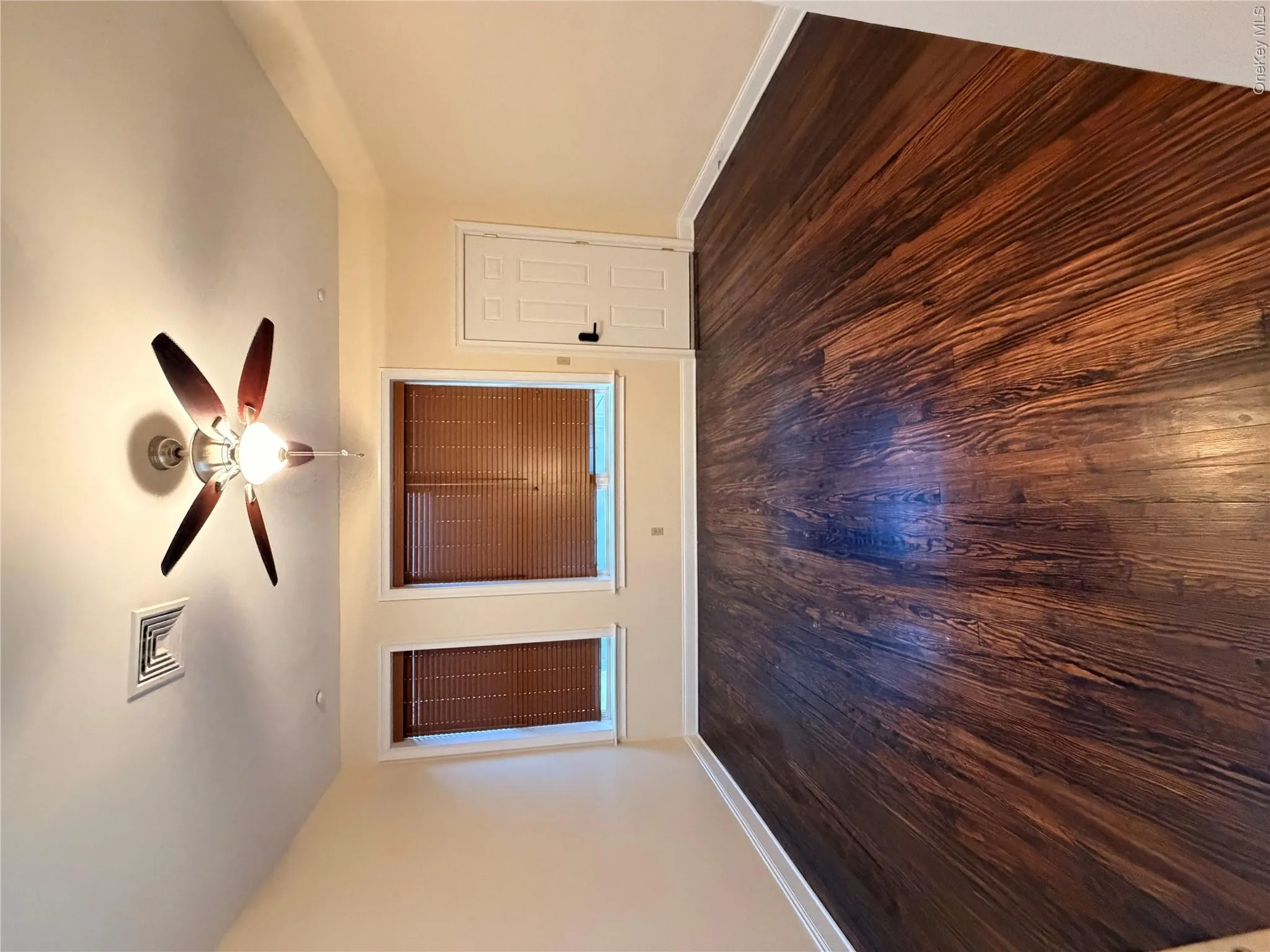 337 Main Street, Poughkeepsie, NY, 2 Bedrooms Bedrooms, 5 Rooms Rooms,2 BathroomsBathrooms,Residential Lease,For Rent,Main,0,1004793 337 Main Street, Poughkeepsie, NY, 2 Bedrooms Bedrooms, 5 Rooms Rooms,2 BathroomsBathrooms,Residential Lease,For Rent,Main,0,1004793