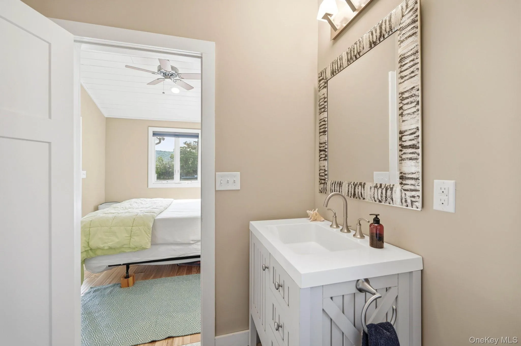 53 Shore Avenue, Warwick (town), NY, 2 Bedrooms Bedrooms, 5 Rooms Rooms,2 BathroomsBathrooms,Residential,For Rent,Shore,0,1004796 53 Shore Avenue, Warwick (town), NY, 2 Bedrooms Bedrooms, 5 Rooms Rooms,2 BathroomsBathrooms,Residential,For Rent,Shore,0,1004796