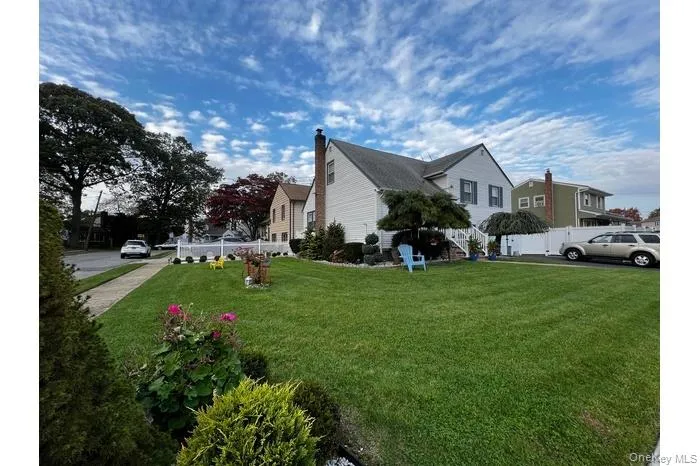 882 Roosevelt Street, Hempstead, NY, 6 Bedrooms Bedrooms, 9 Rooms Rooms,2 BathroomsBathrooms,Residential,For Rent,Roosevelt,0,1004797 882 Roosevelt Street, Hempstead, NY, 6 Bedrooms Bedrooms, 9 Rooms Rooms,2 BathroomsBathrooms,Residential,For Rent,Roosevelt,0,1004797