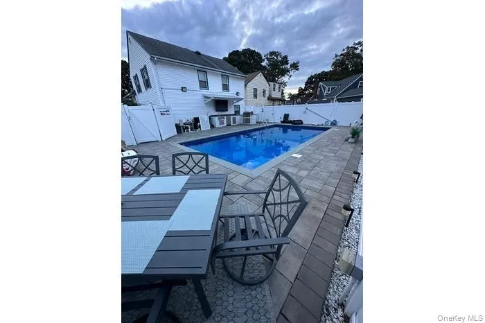 882 Roosevelt Street, Hempstead, NY, 6 Bedrooms Bedrooms, 9 Rooms Rooms,2 BathroomsBathrooms,Residential,For Rent,Roosevelt,0,1004797 882 Roosevelt Street, Hempstead, NY, 6 Bedrooms Bedrooms, 9 Rooms Rooms,2 BathroomsBathrooms,Residential,For Rent,Roosevelt,0,1004797
