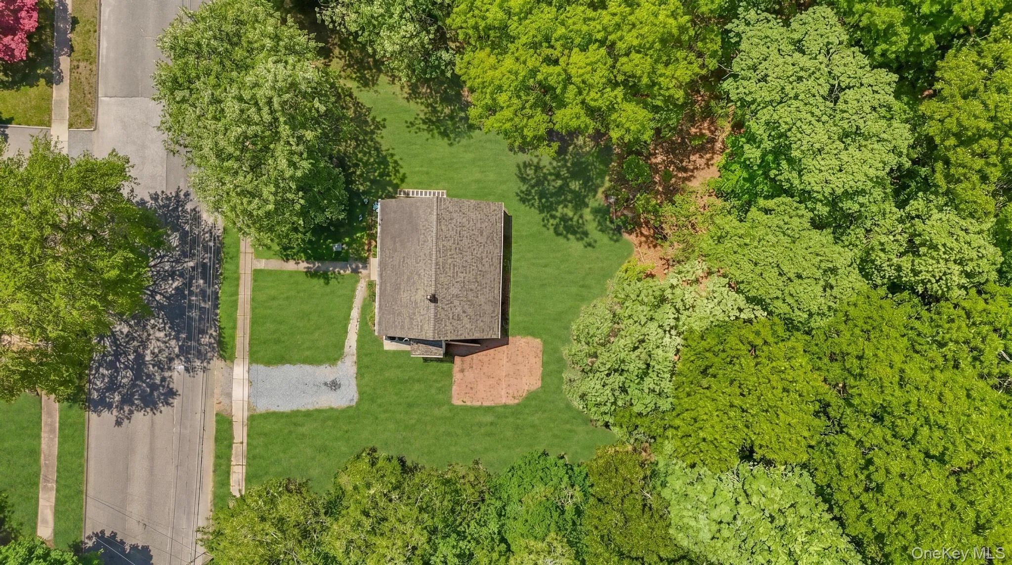 27 Lindner Place, Smithtown, NY, 3 Bedrooms Bedrooms, 5 Rooms Rooms,1 BathroomBathrooms,Residential,For Rent,Lindner,0,1004798 27 Lindner Place, Smithtown, NY, 3 Bedrooms Bedrooms, 5 Rooms Rooms,1 BathroomBathrooms,Residential,For Rent,Lindner,0,1004798