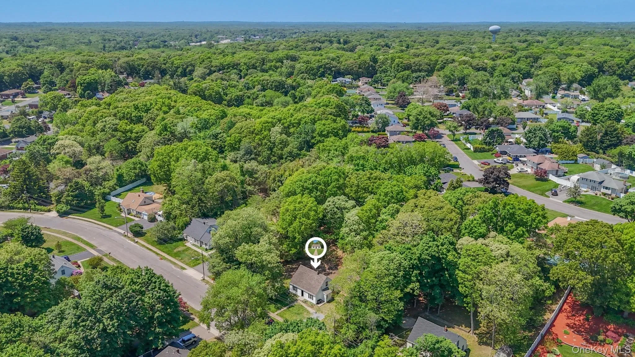 27 Lindner Place, Smithtown, NY, 3 Bedrooms Bedrooms, 5 Rooms Rooms,1 BathroomBathrooms,Residential,For Rent,Lindner,0,1004798 27 Lindner Place, Smithtown, NY, 3 Bedrooms Bedrooms, 5 Rooms Rooms,1 BathroomBathrooms,Residential,For Rent,Lindner,0,1004798