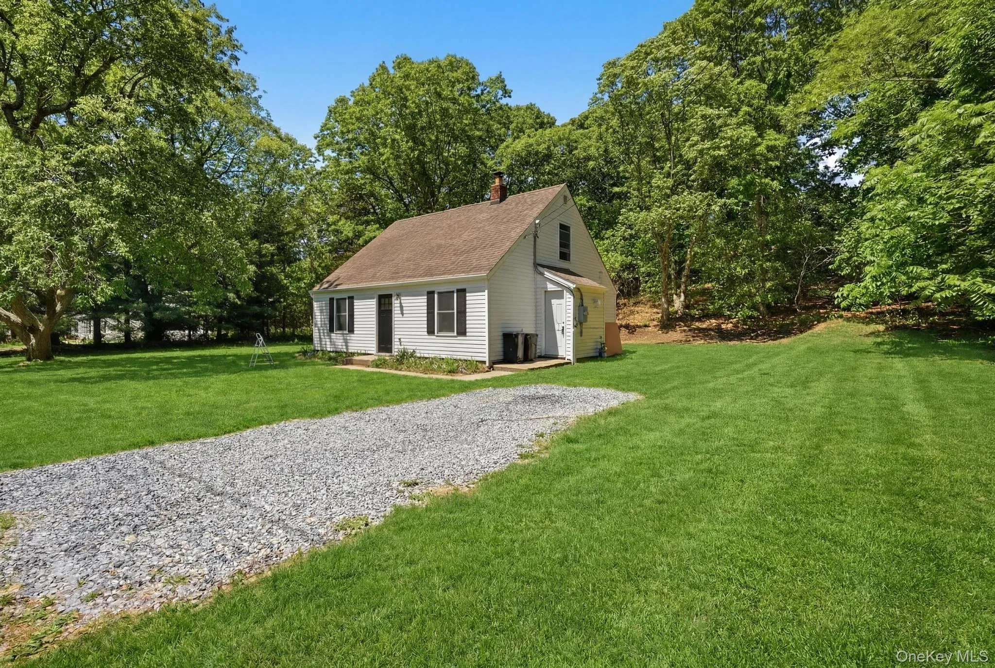 27 Lindner Place, Smithtown, NY, 3 Bedrooms Bedrooms, 5 Rooms Rooms,1 BathroomBathrooms,Residential,For Rent,Lindner,0,1004798 27 Lindner Place, Smithtown, NY, 3 Bedrooms Bedrooms, 5 Rooms Rooms,1 BathroomBathrooms,Residential,For Rent,Lindner,0,1004798