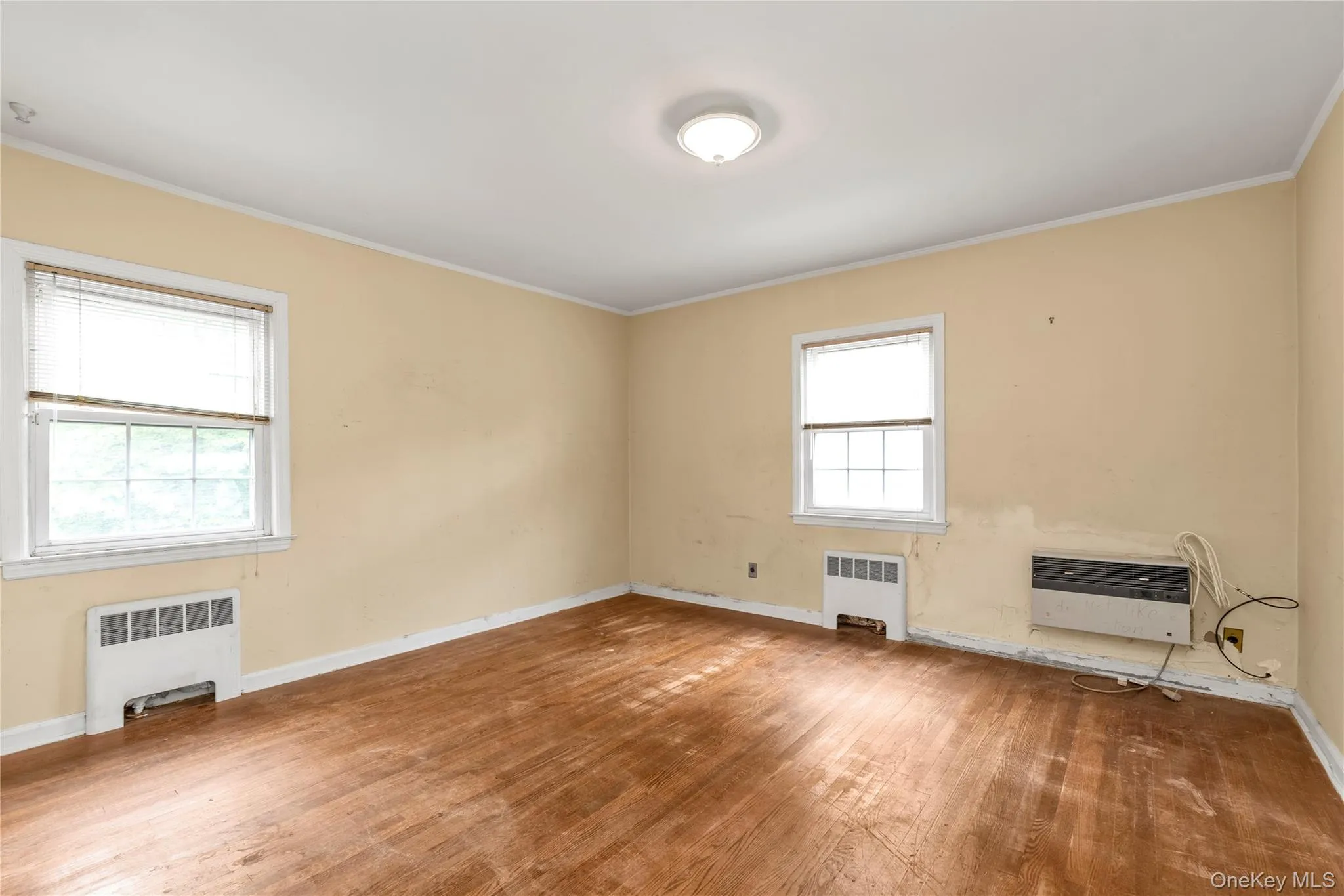 85-22 218th Street, New York, NY, 3 Bedrooms Bedrooms, 7 Rooms Rooms,1 BathroomBathrooms,Residential,For Rent,218th,0,1004801 85-22 218th Street, New York, NY, 3 Bedrooms Bedrooms, 7 Rooms Rooms,1 BathroomBathrooms,Residential,For Rent,218th,0,1004801