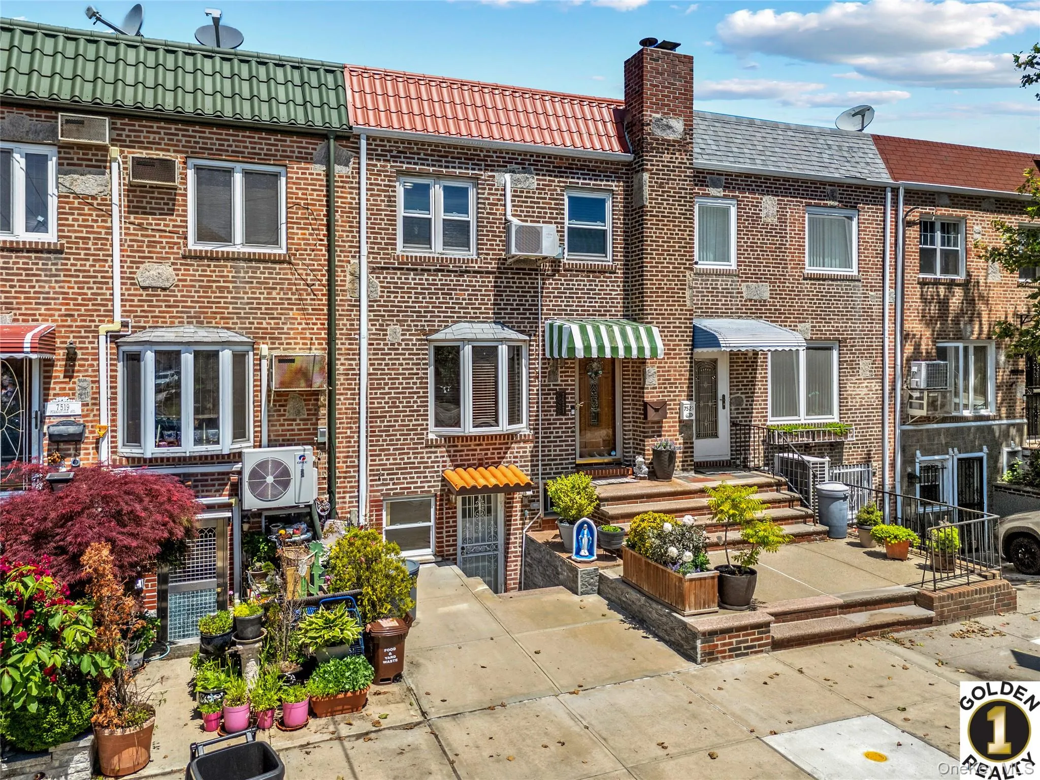 7521 Furmanville Avenue, New York, NY, 3 Bedrooms Bedrooms, 8 Rooms Rooms,2 BathroomsBathrooms,Residential,For Rent,Furmanville,0,1004804 7521 Furmanville Avenue, New York, NY, 3 Bedrooms Bedrooms, 8 Rooms Rooms,2 BathroomsBathrooms,Residential,For Rent,Furmanville,0,1004804