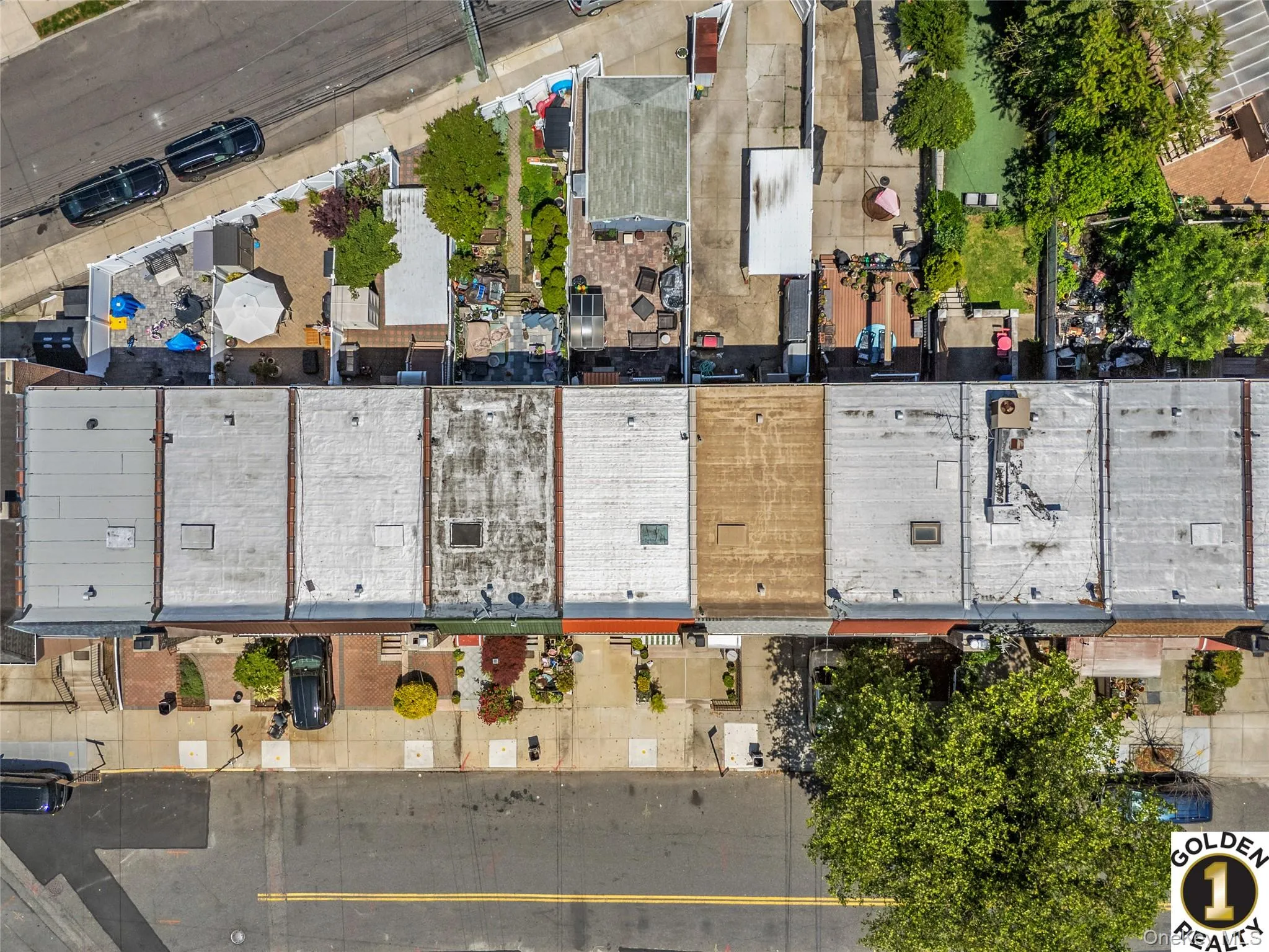 7521 Furmanville Avenue, New York, NY, 3 Bedrooms Bedrooms, 8 Rooms Rooms,2 BathroomsBathrooms,Residential,For Rent,Furmanville,0,1004804 7521 Furmanville Avenue, New York, NY, 3 Bedrooms Bedrooms, 8 Rooms Rooms,2 BathroomsBathrooms,Residential,For Rent,Furmanville,0,1004804